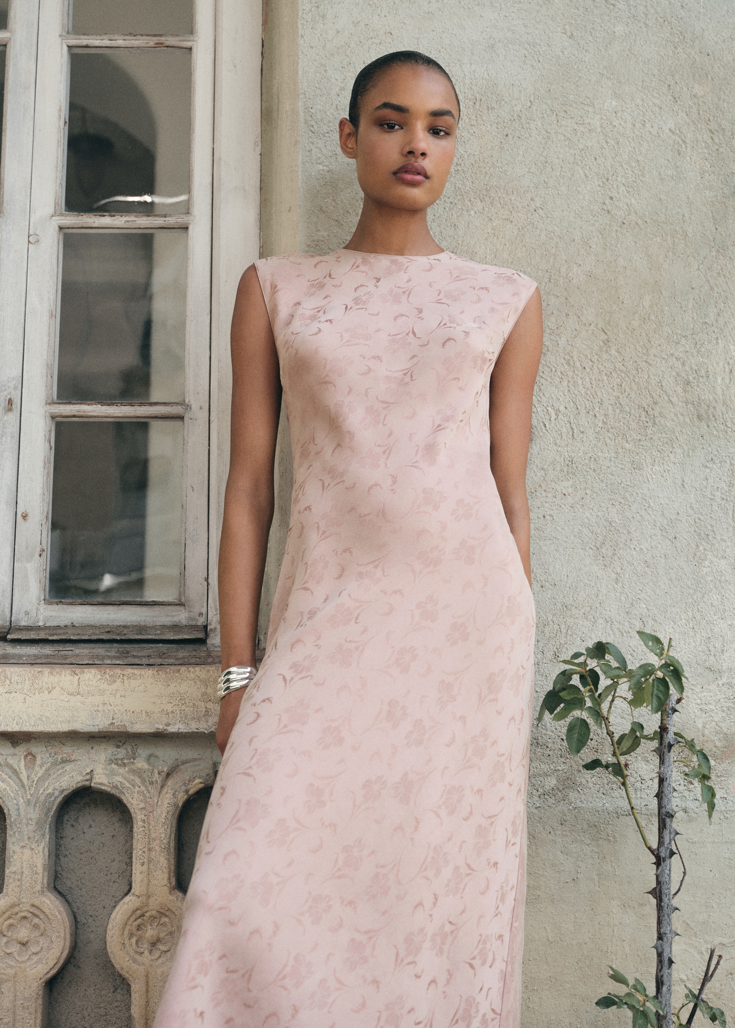Satin floral jacquard dress - Medium plane