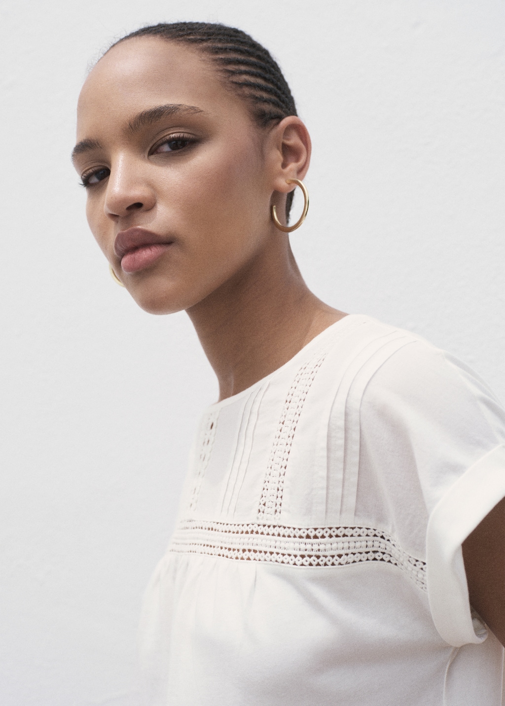 Cotton t-shirt with lace detail