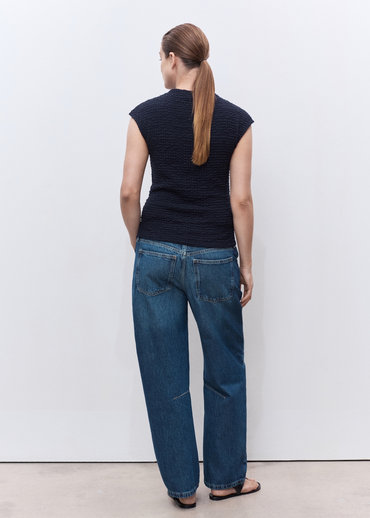 Crepe cotton maternity top - Reverse of the article