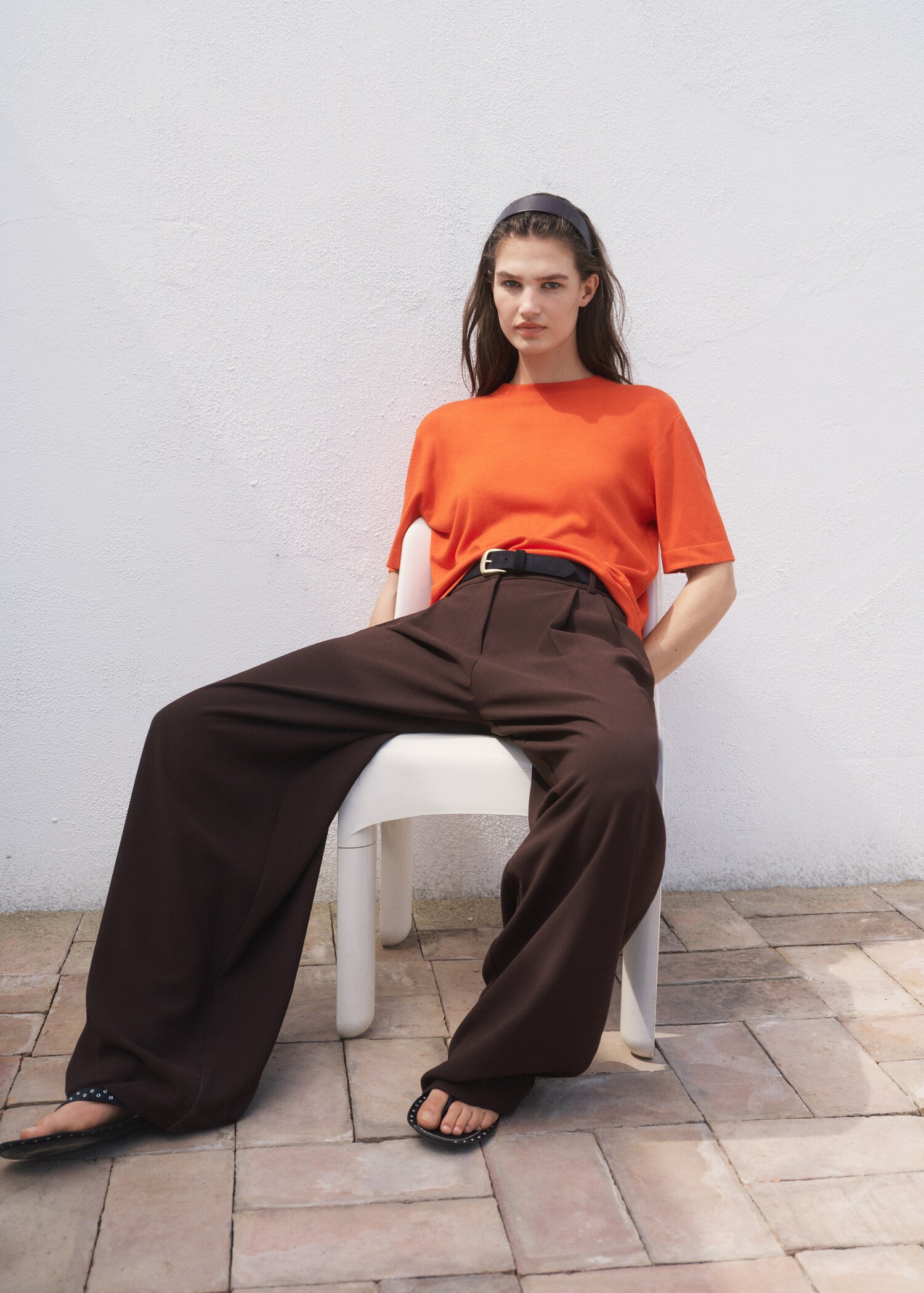 Short-sleeved fine-knit sweater - Details of the article 2