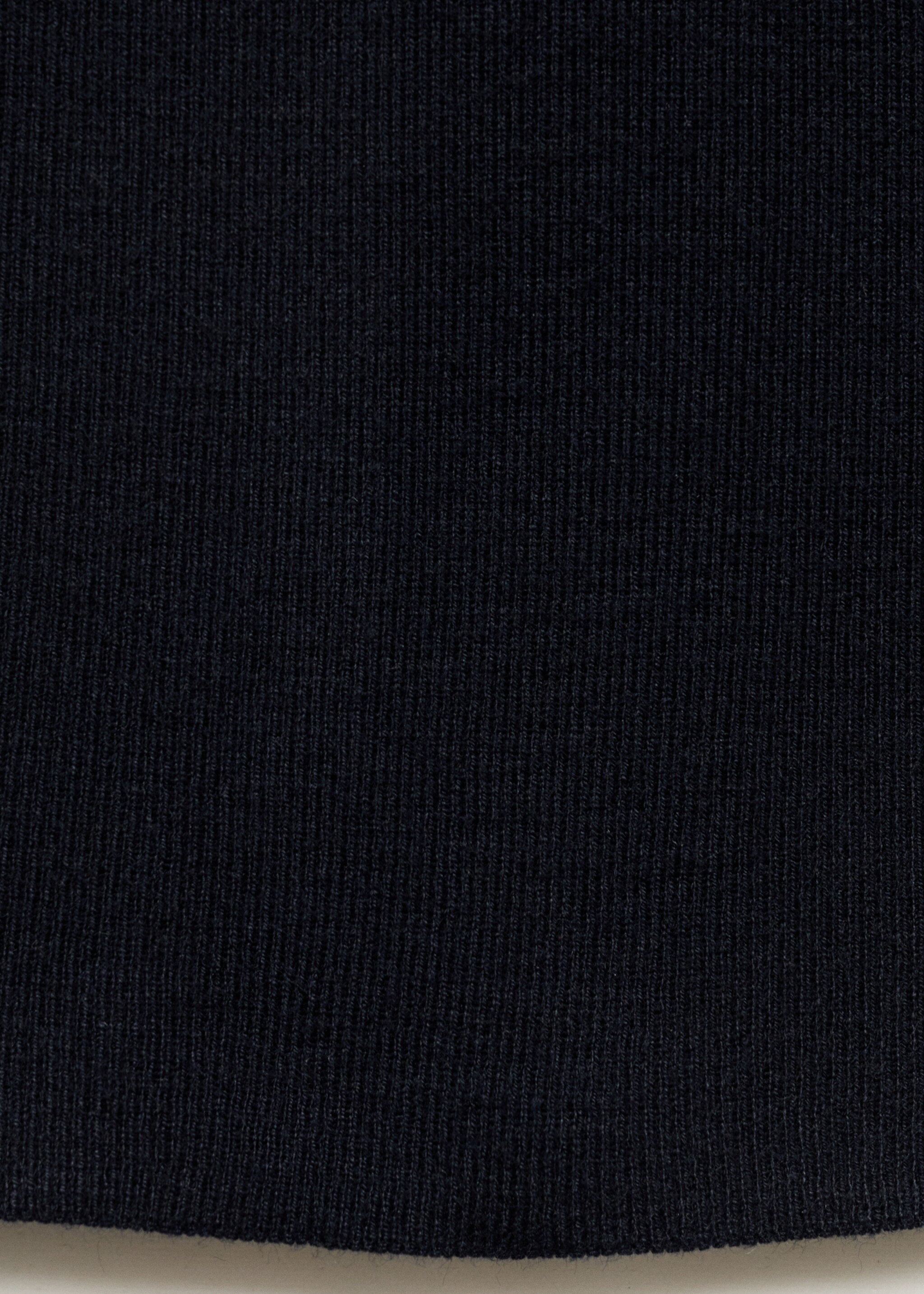 Short-sleeved polo-neck sweater - Details of the article 0