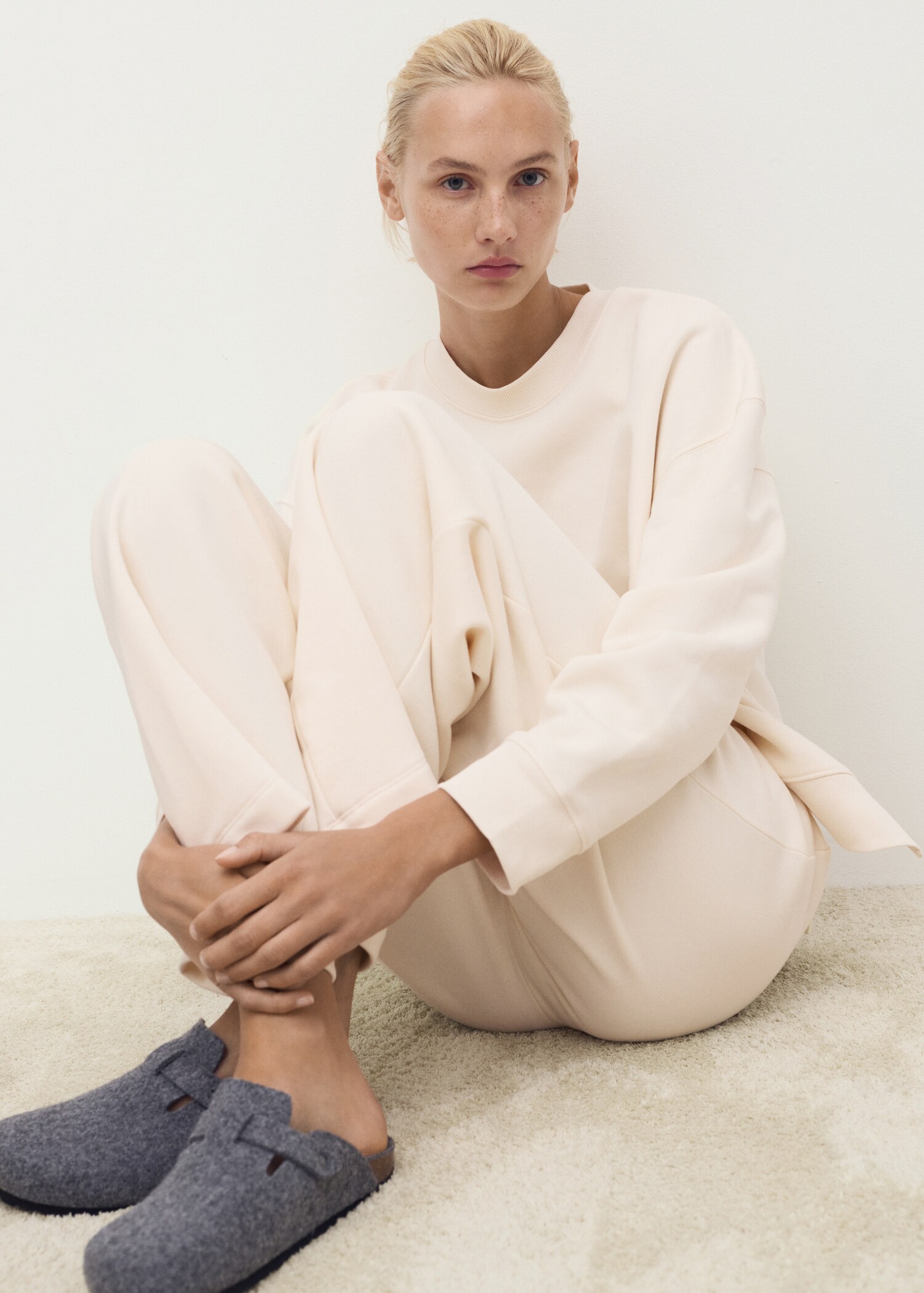 Fluid long cotton trousers - Details of the article 2