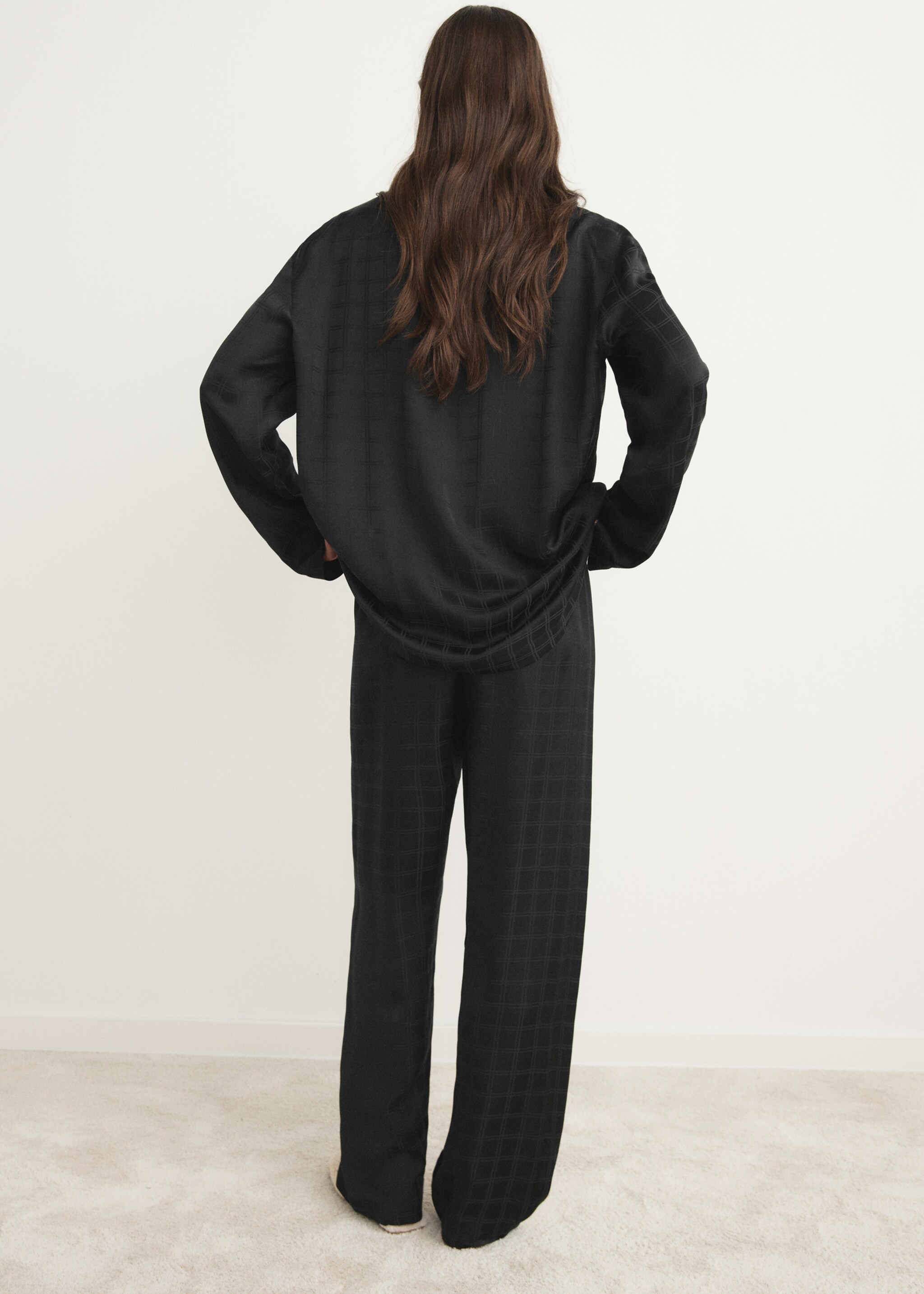 Rayon check pyjama trousers - Reverse of the article, Black. Ref: 17014111-00.