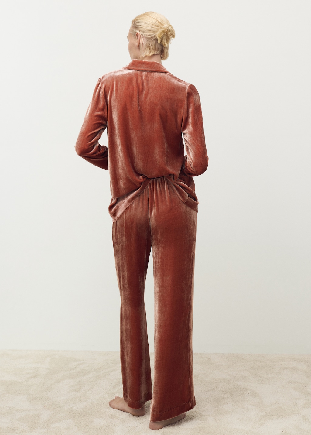 Silk velvet pants - image 3