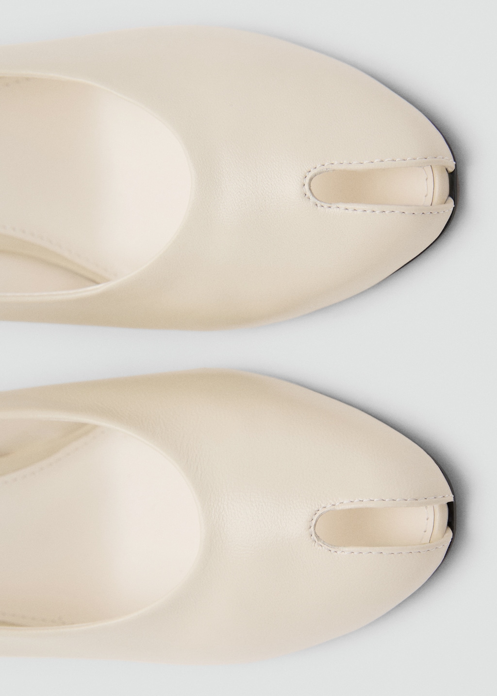 Leather peep-toe high-heeled shoes