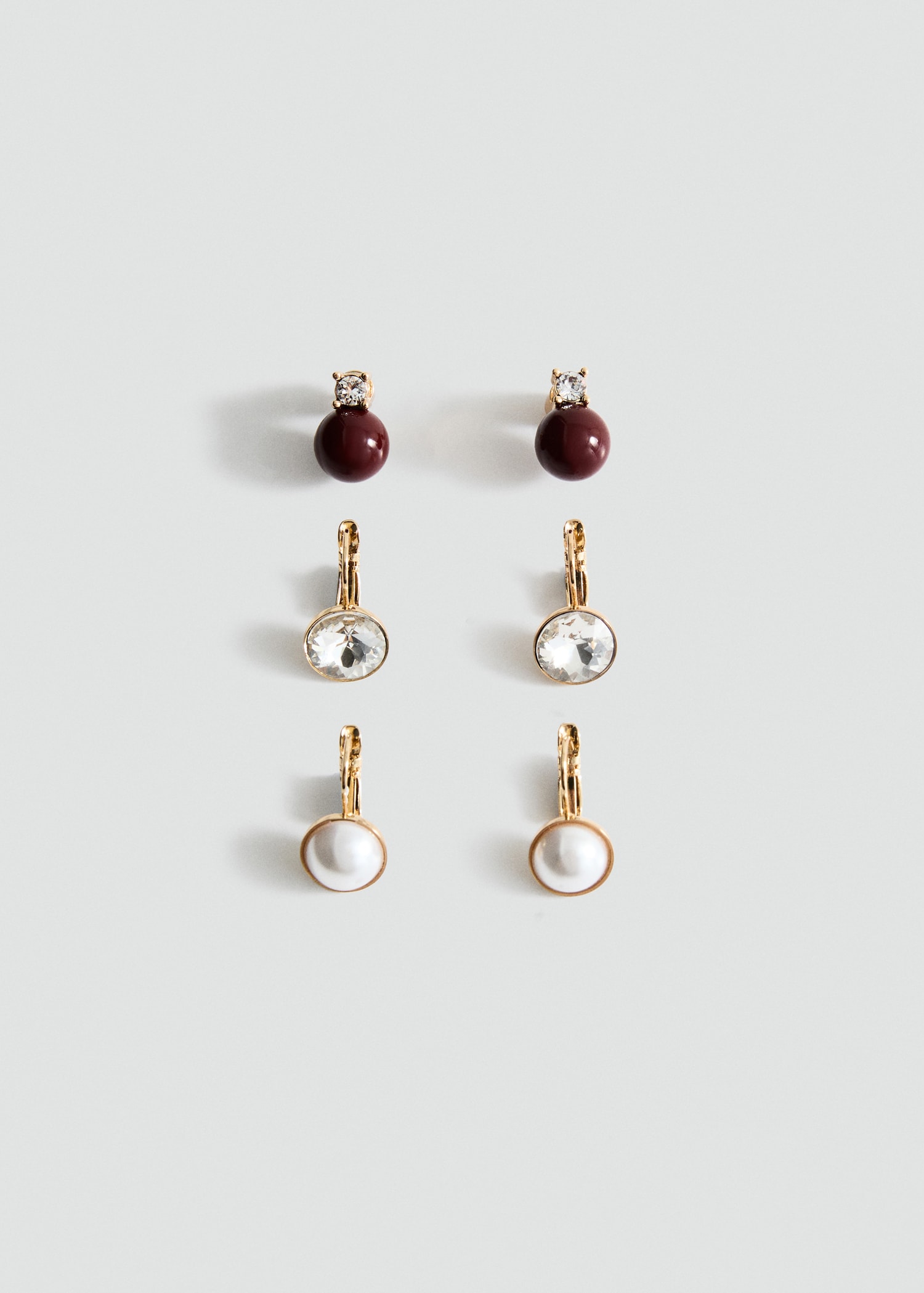 Set pendientes combinados - Artículo sin modelo