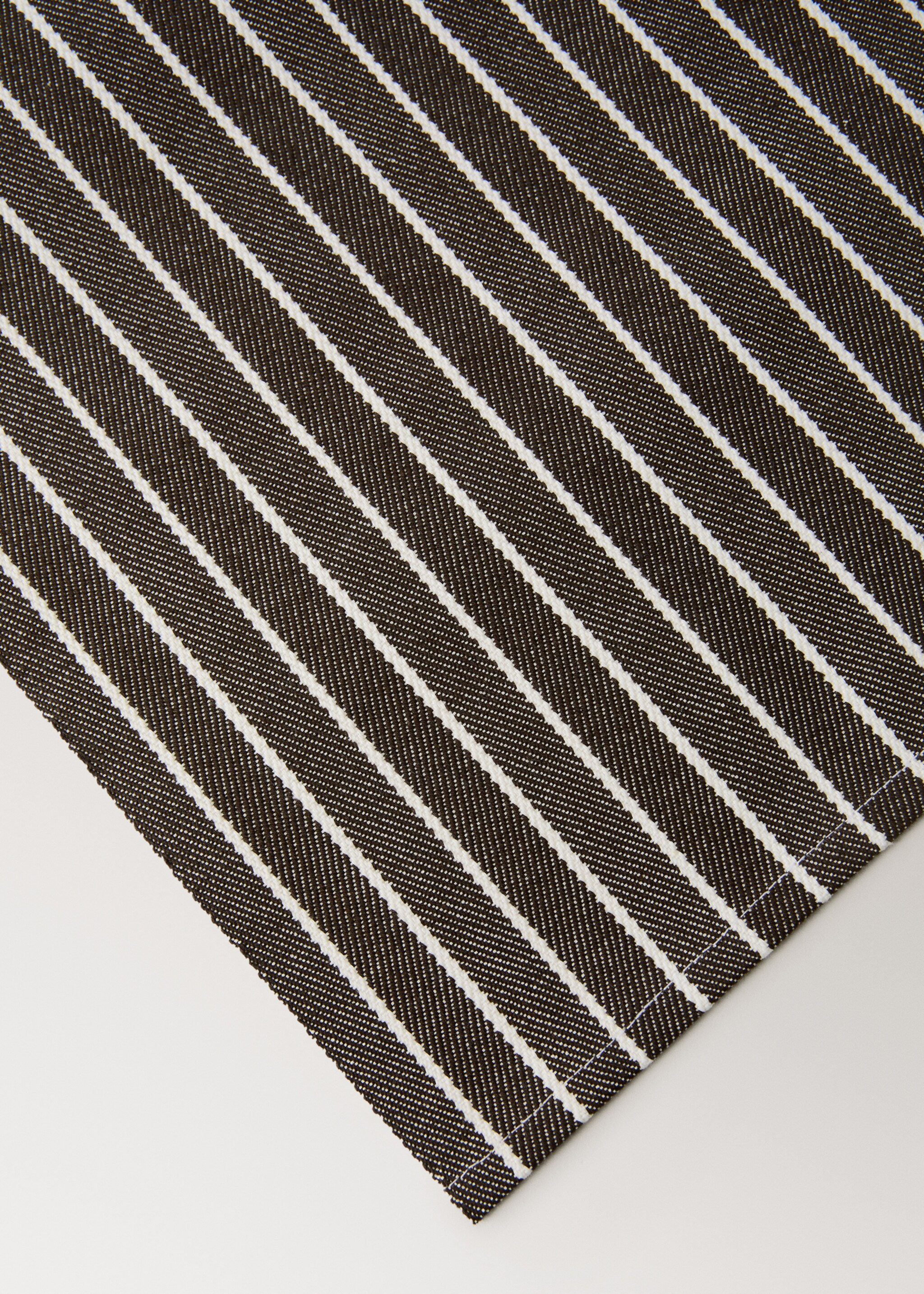Cotton striped placemats - Details of the article 1, Brown. Ref: 17014129-00.