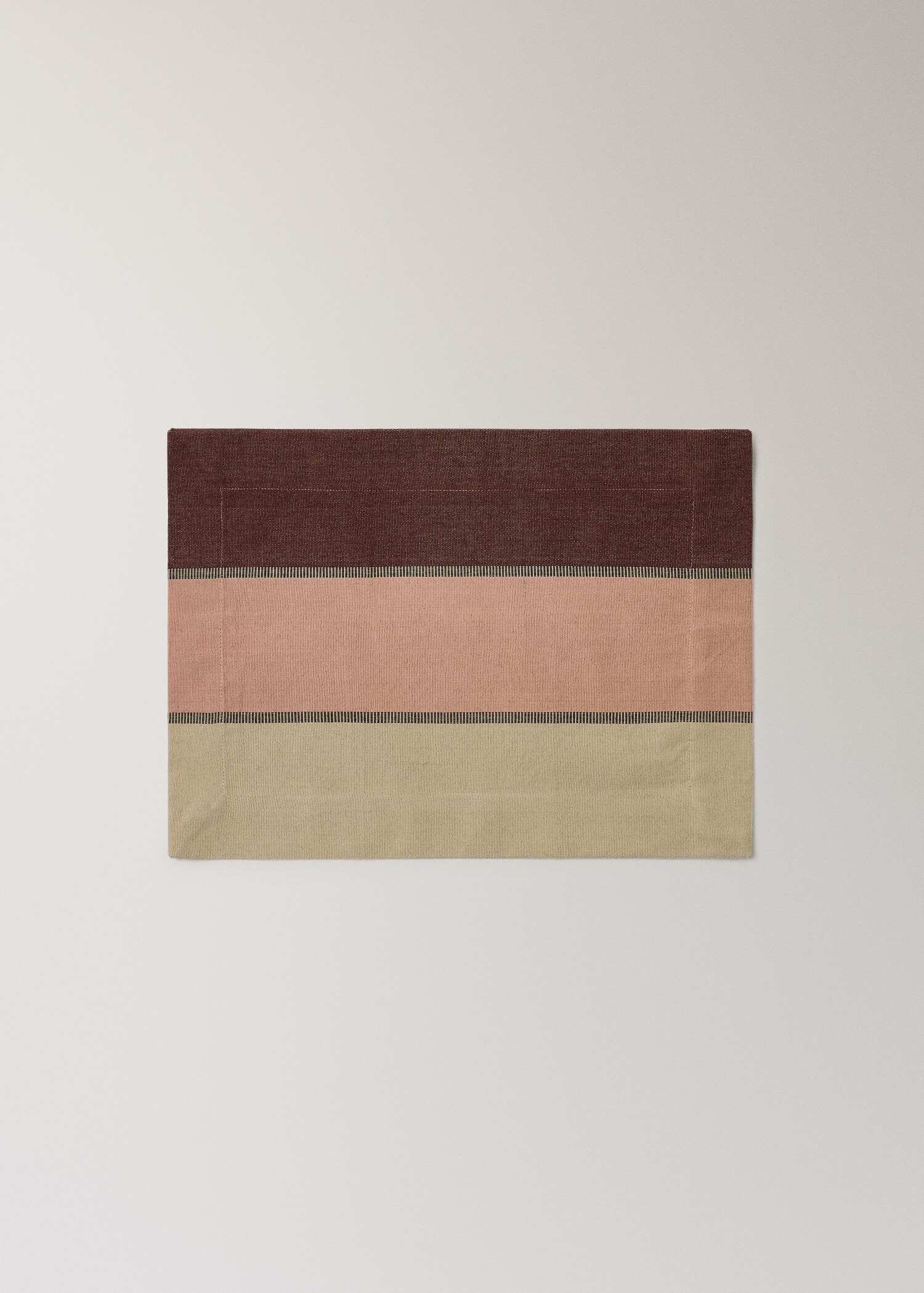 Cotton striped placemat in various colours - Article without model