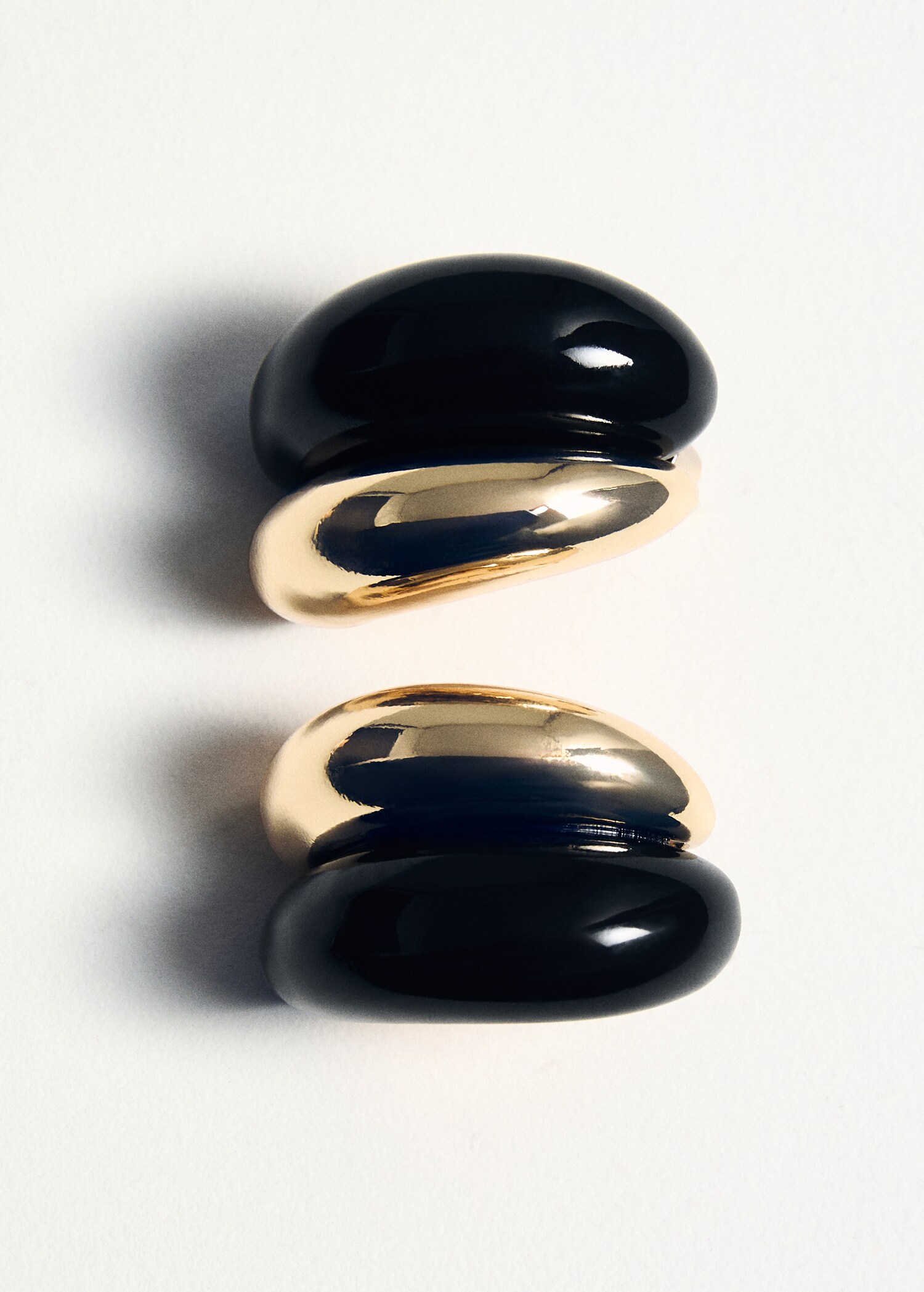 Mixed resin earrings - Details of the article 5