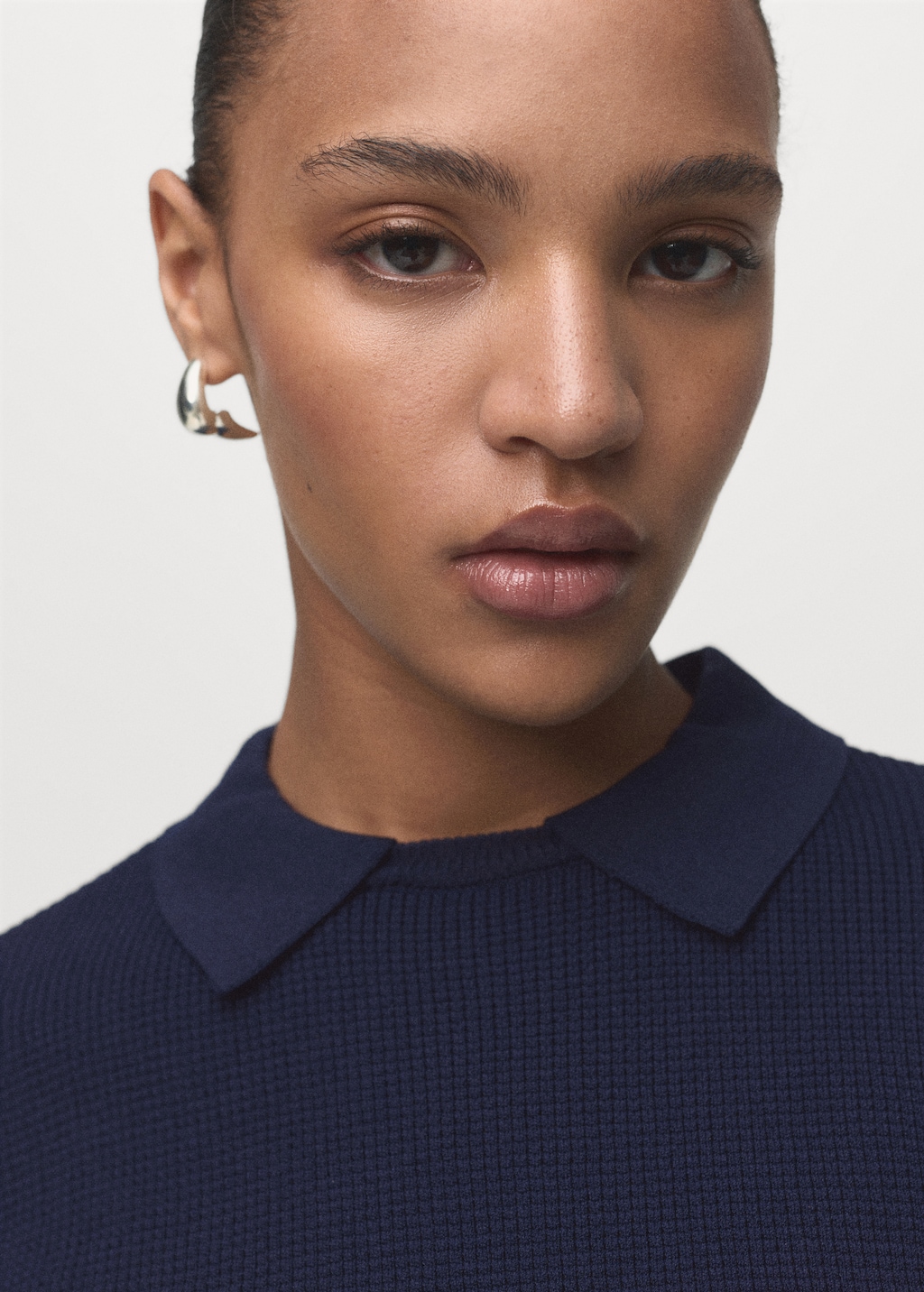 Shirt collar sweater