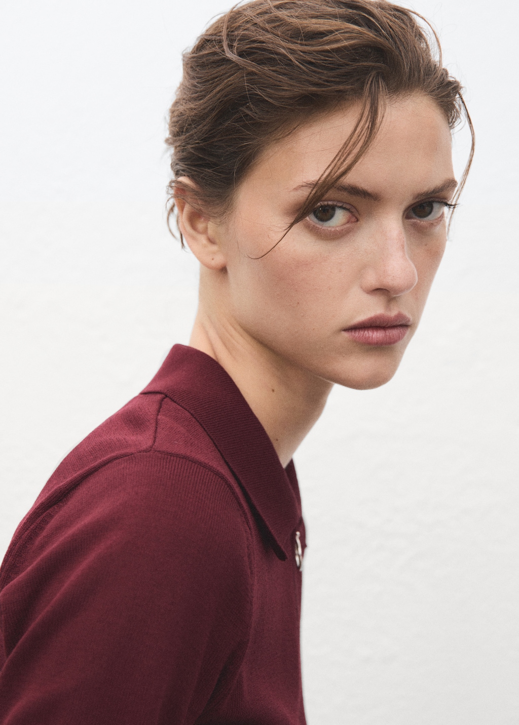 Polo-neck sweater with zipper