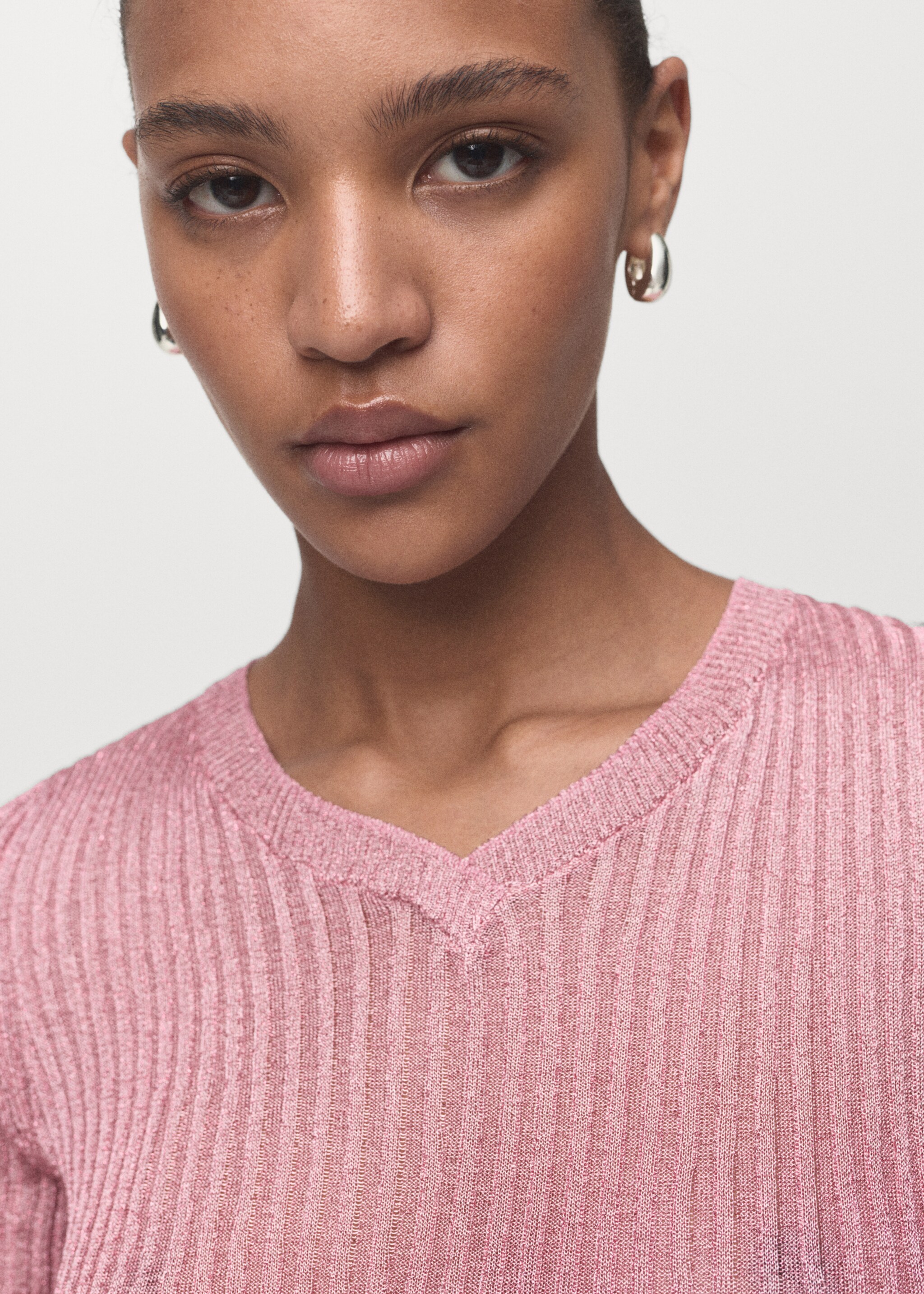 Short-sleeved lurex sweater - Details of the article 1, Pastel Pink. Ref: 17014146-00.