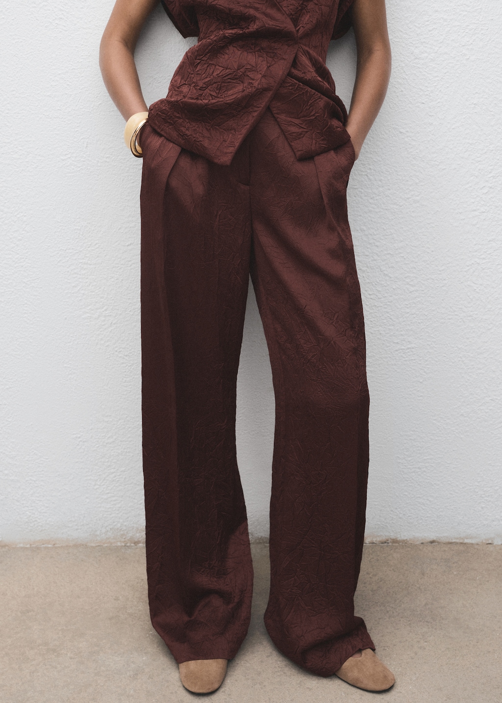 Straight-leg crinkled-effect pants