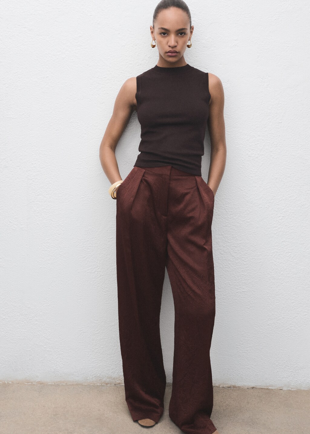Straight-leg crinkled-effect pants