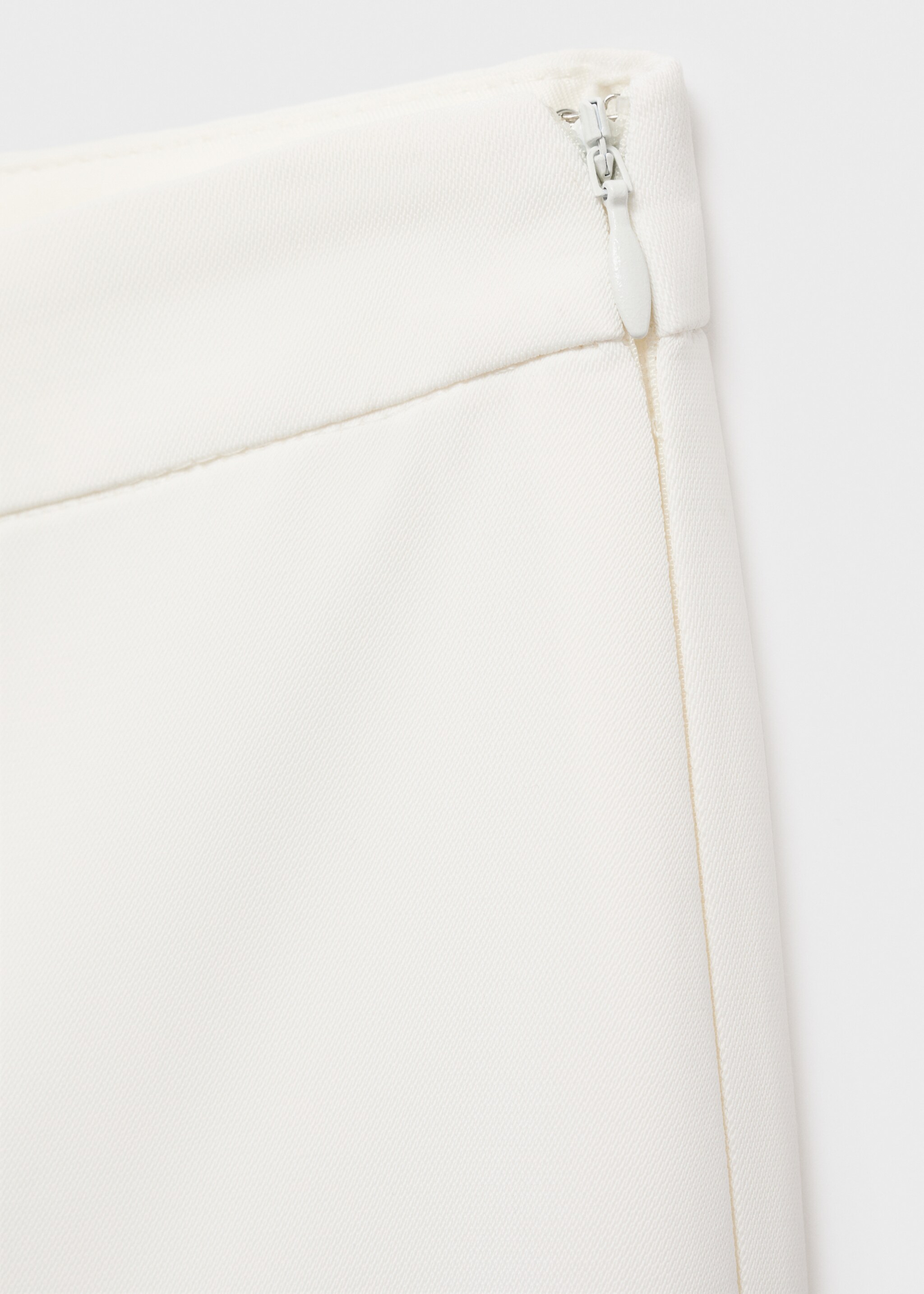 Long flared trousers - Details of the article 8, White. Ref: 17014149-00.
