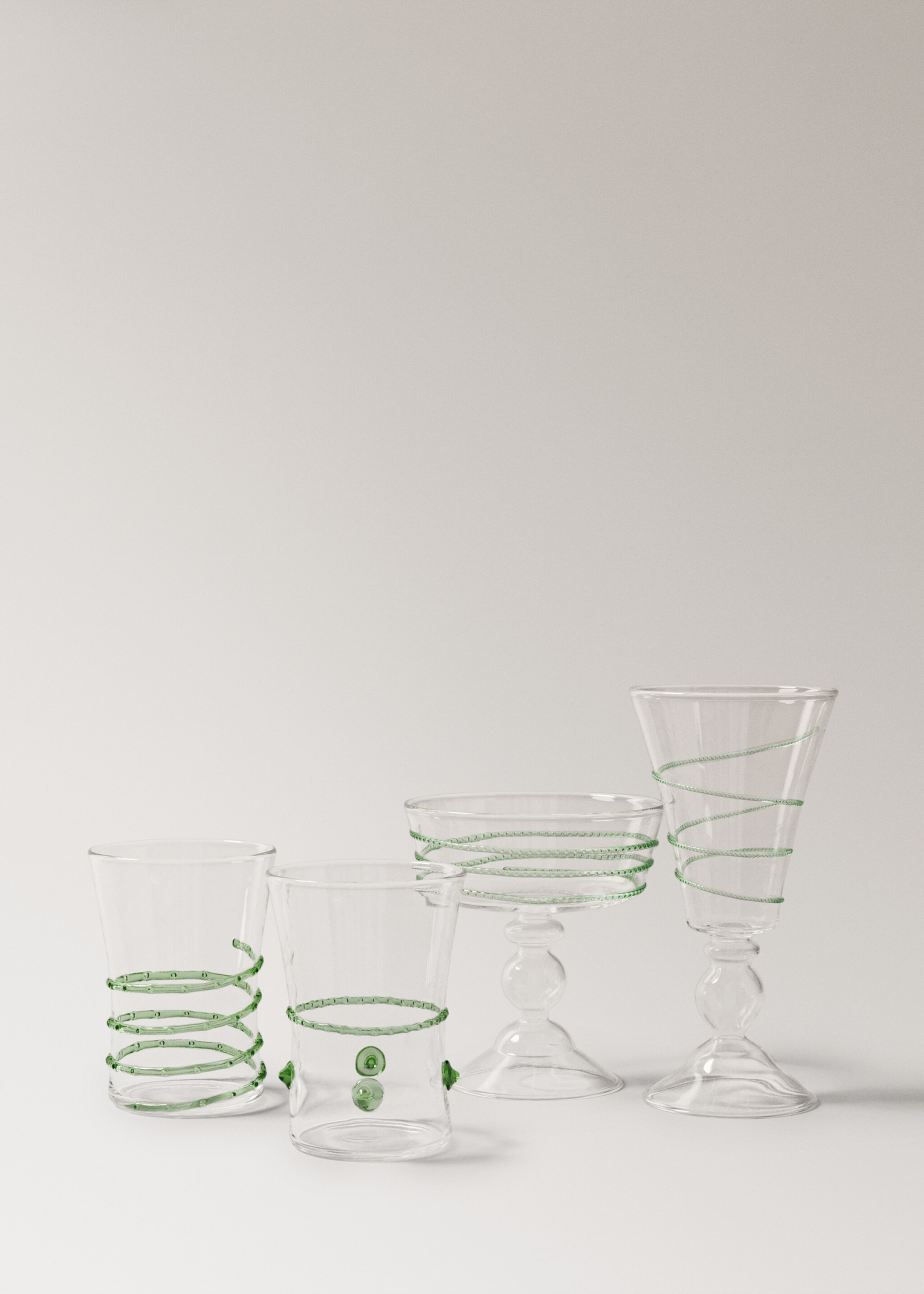 Spiral relief borosilicate glass - Details of the article 3, Off White. Ref: 17014447-00.