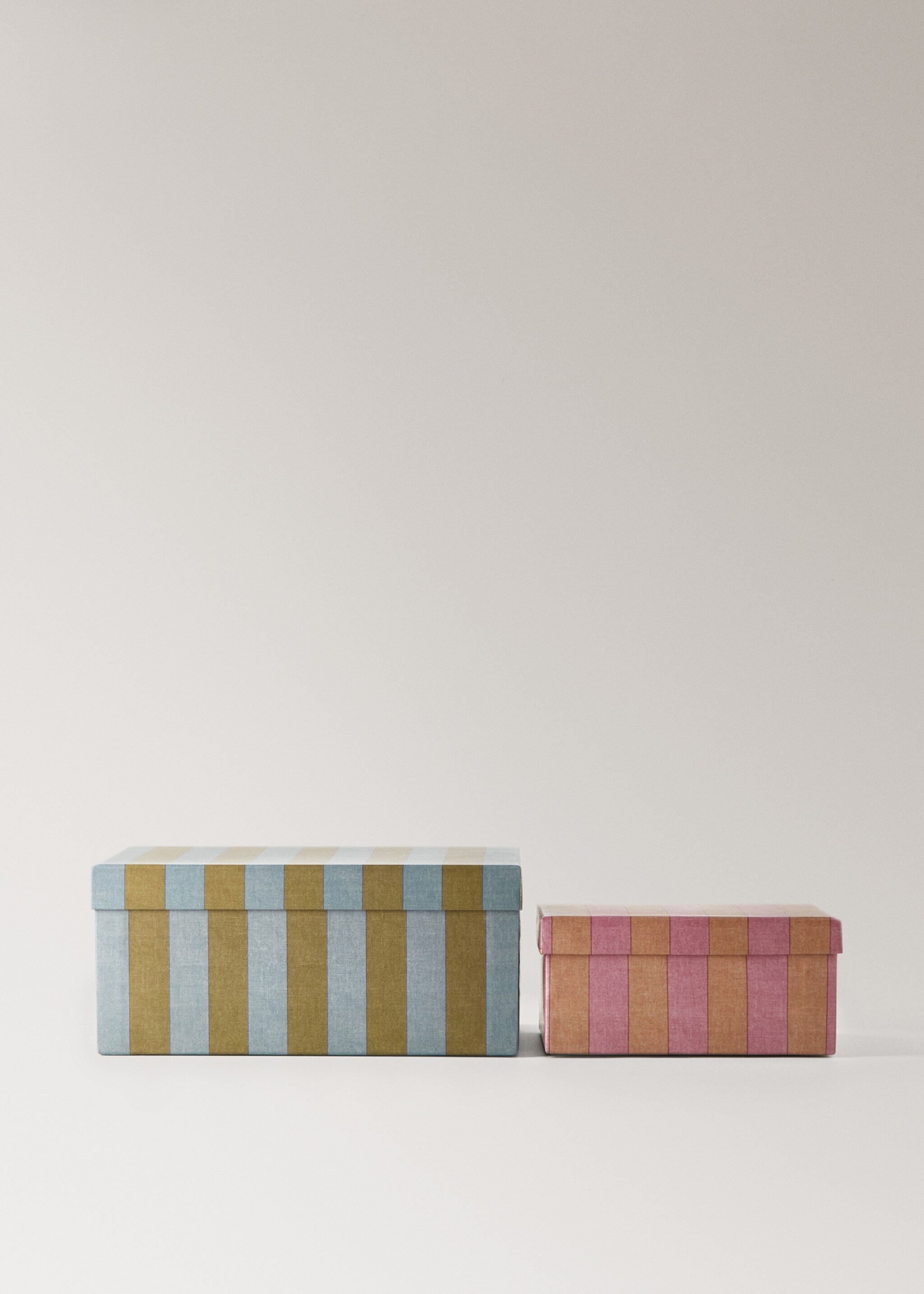 Small printed children's box - Details of the article 3, Yellow. Ref: 17014786-00.