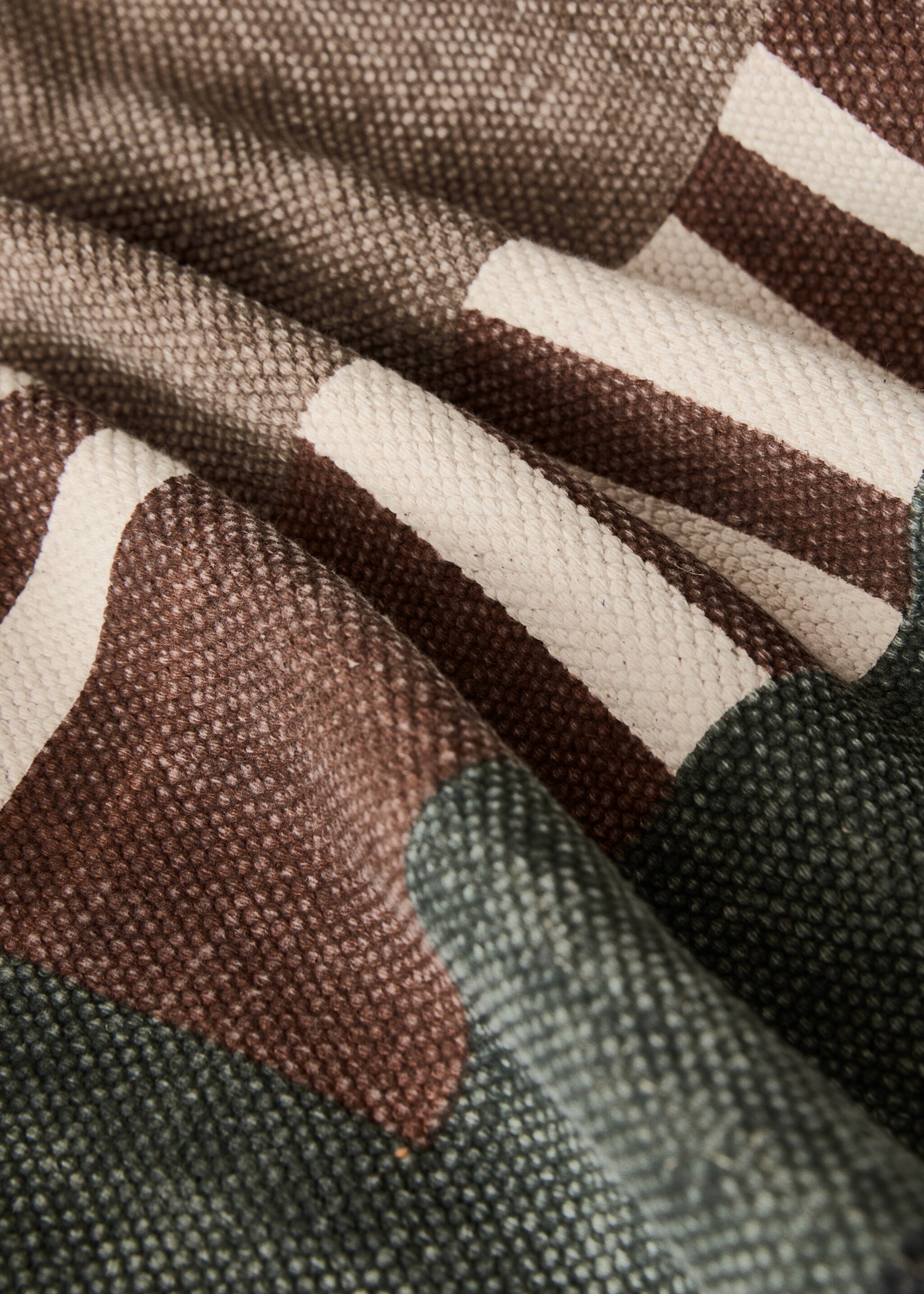 Geometric print cotton rug - Artikkeldetalj 2, Halvbrun. Ref: 17014790-00.