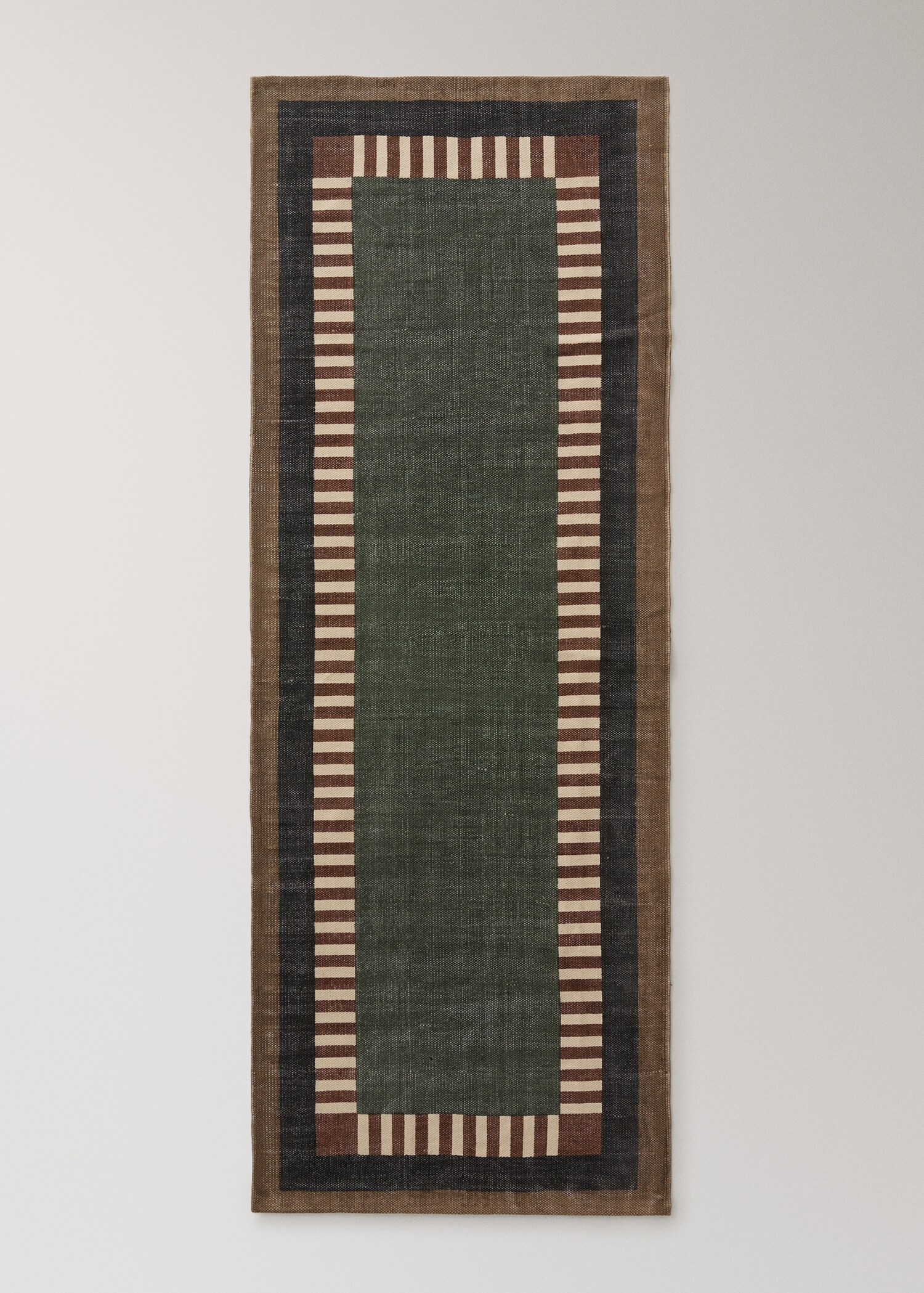 Yarn rug dama - Article without model