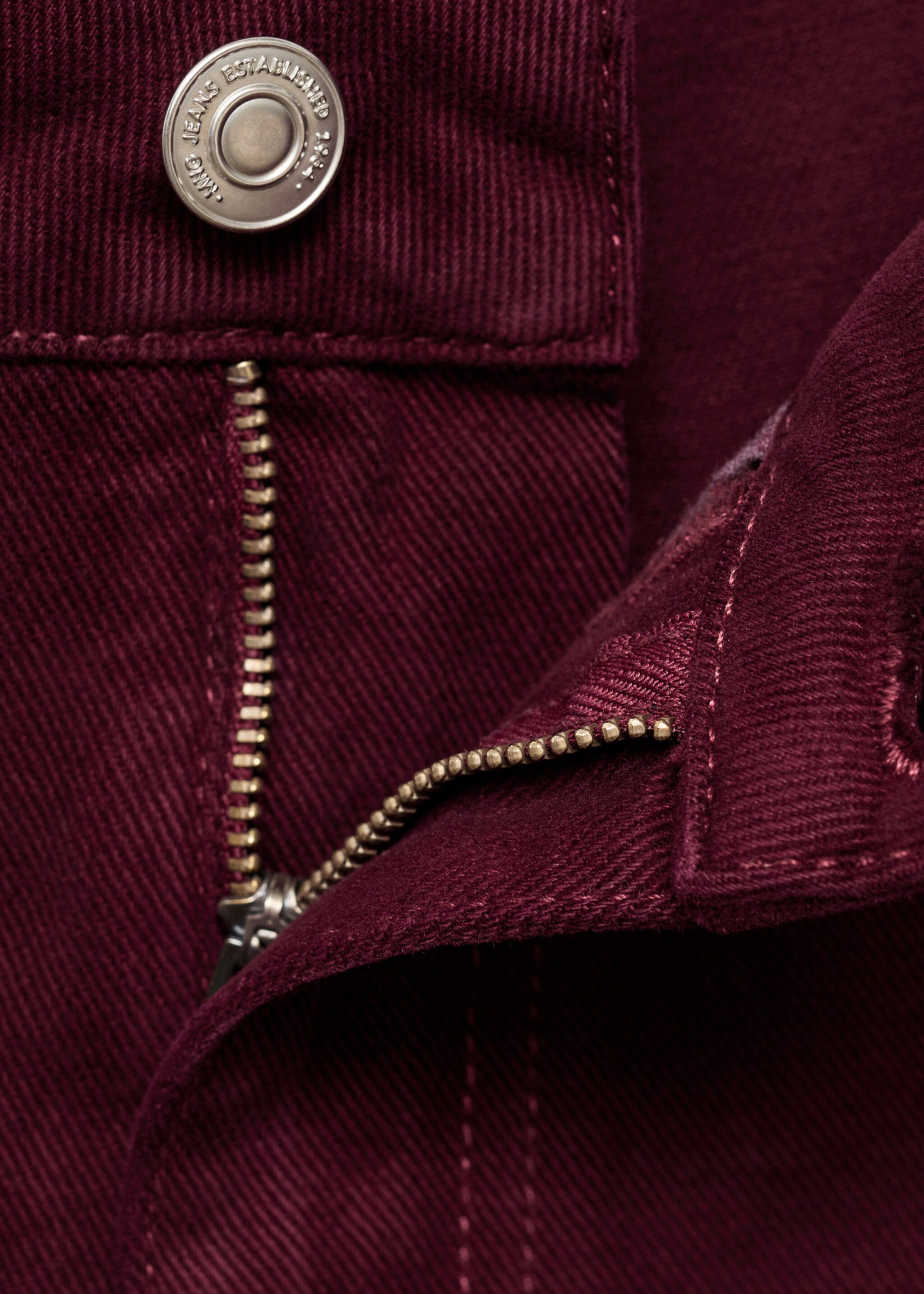 High-rise balloon jeans - Details of the article 0, Wine. Ref: 17014792-00.