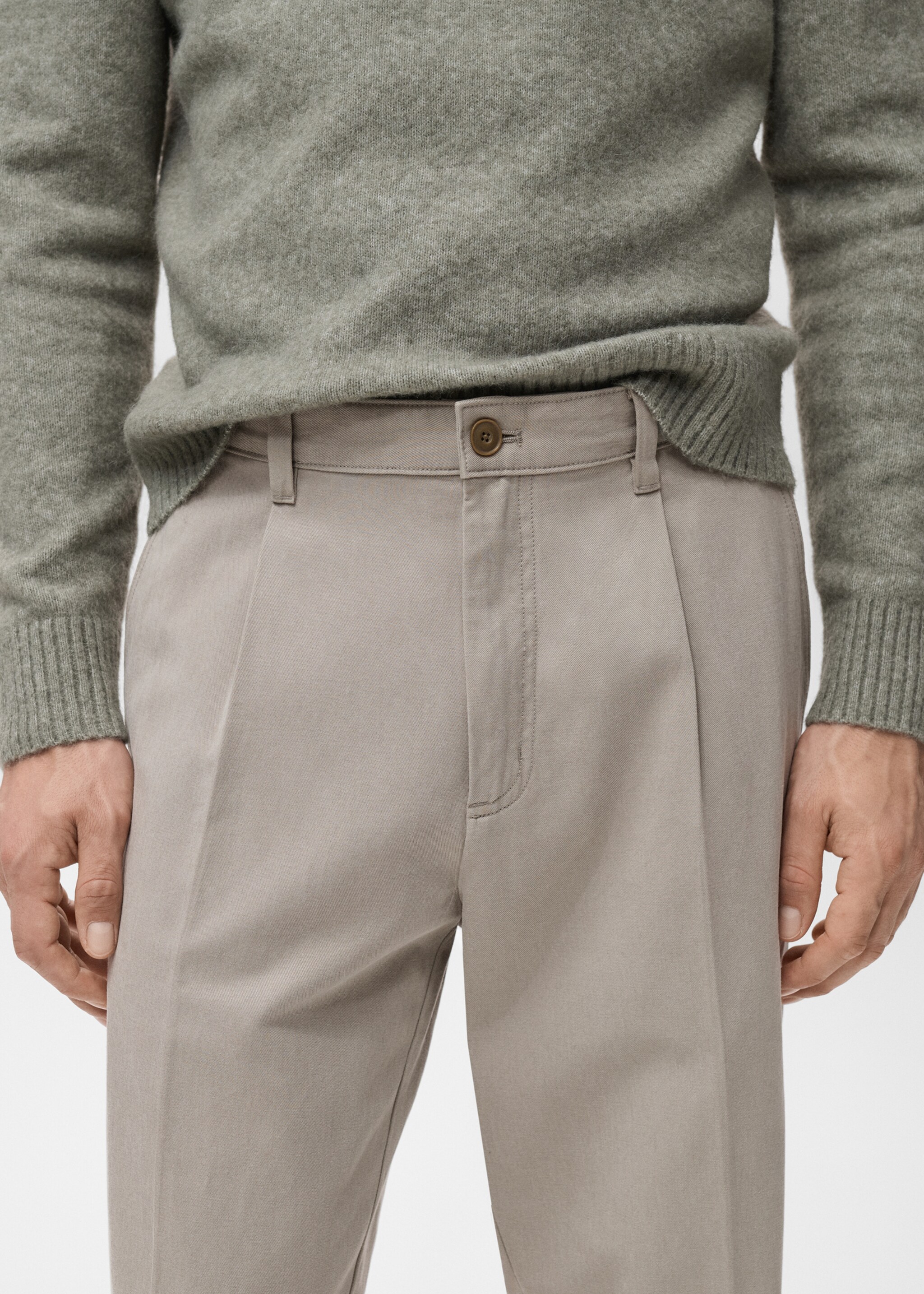 Cotton and lyocell straight-leg pleated pants - Details of the article 1, Light/Pastel Grey. Ref: 17015142-00.