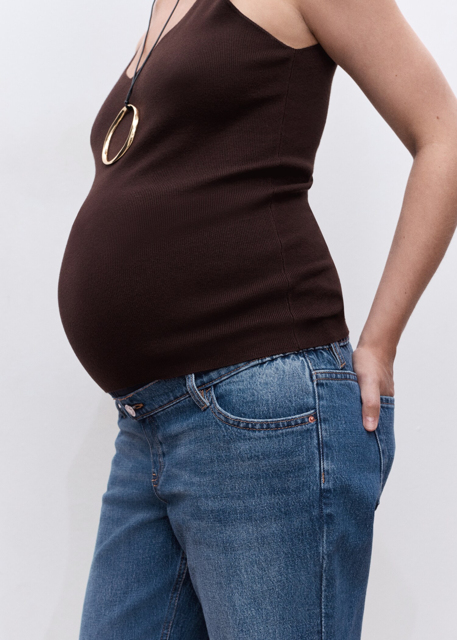 Crop straight-leg maternity jeans - Details of the article 6