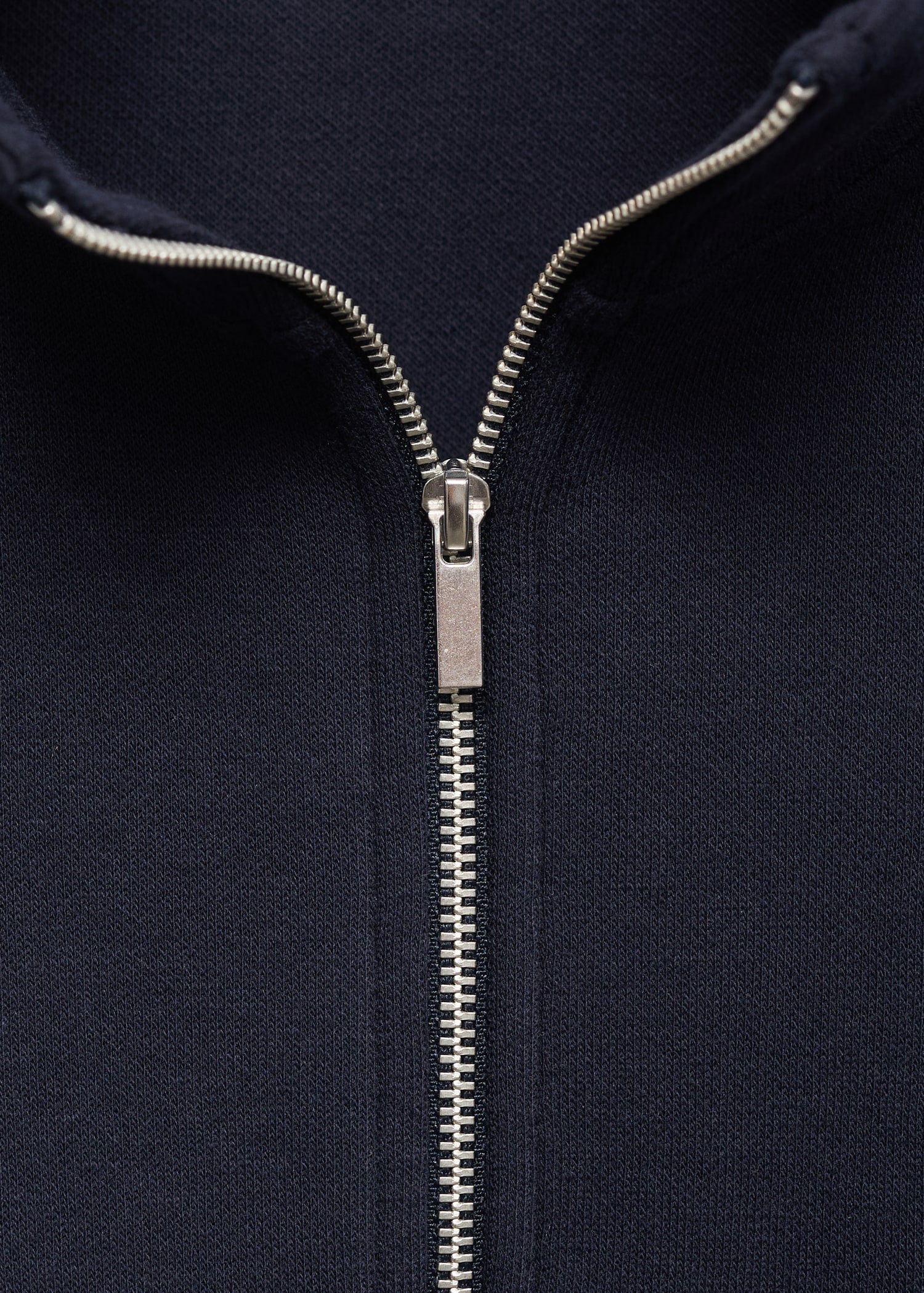 Turtleneck sweatshirt with zip - Details of the article 8