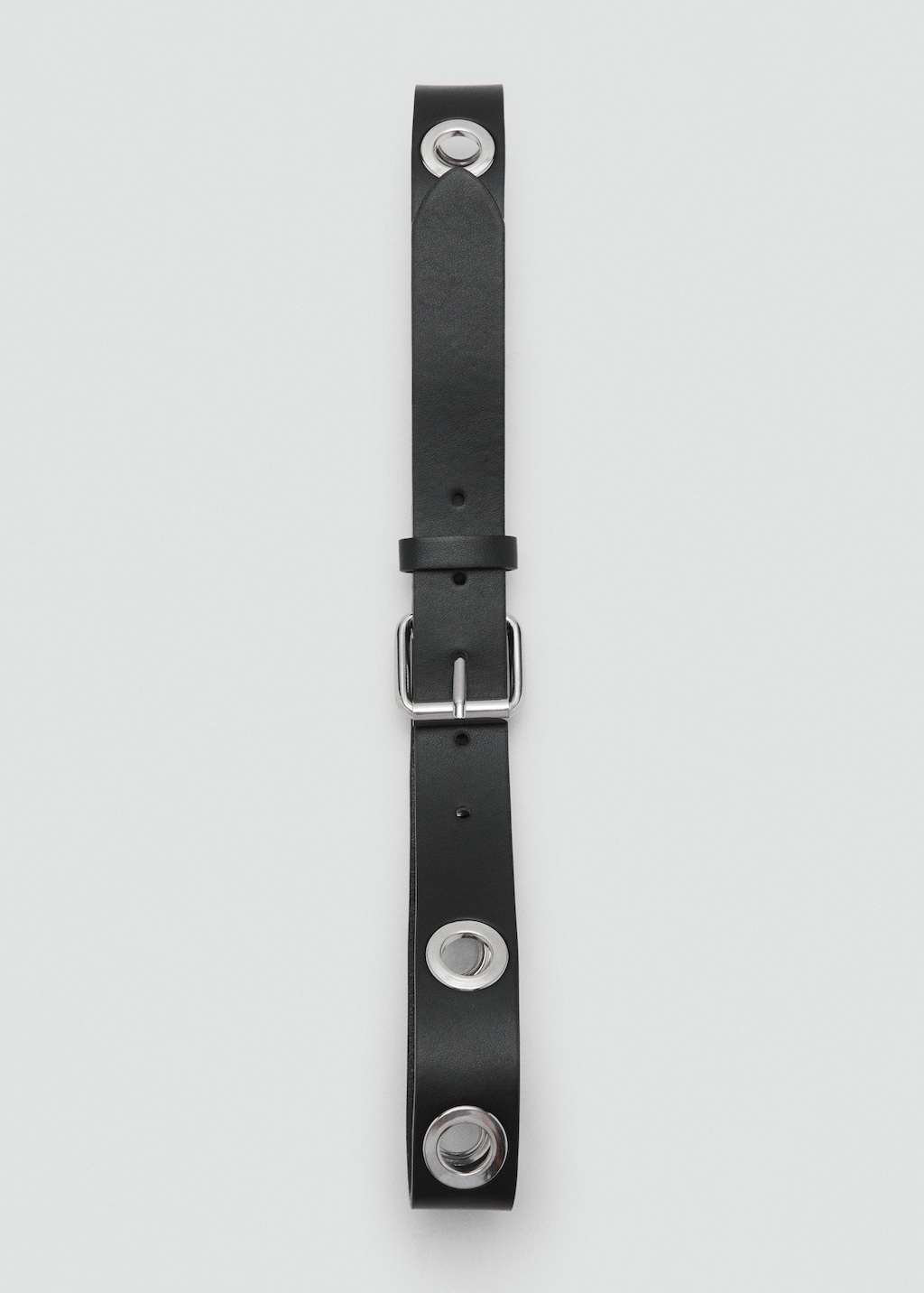 Belt with metal eyelets