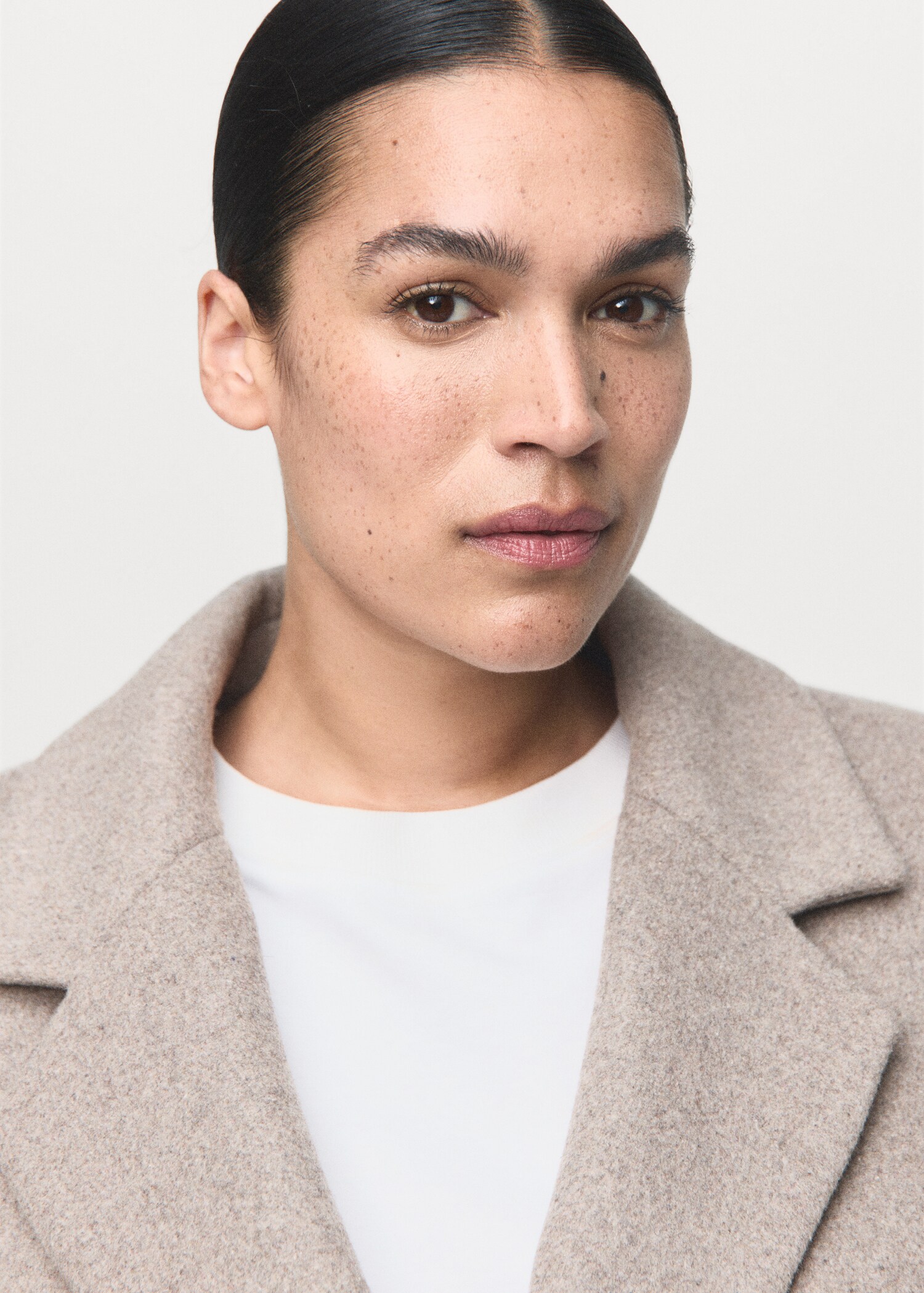 Double-breasted wool coat - Details of the article 4