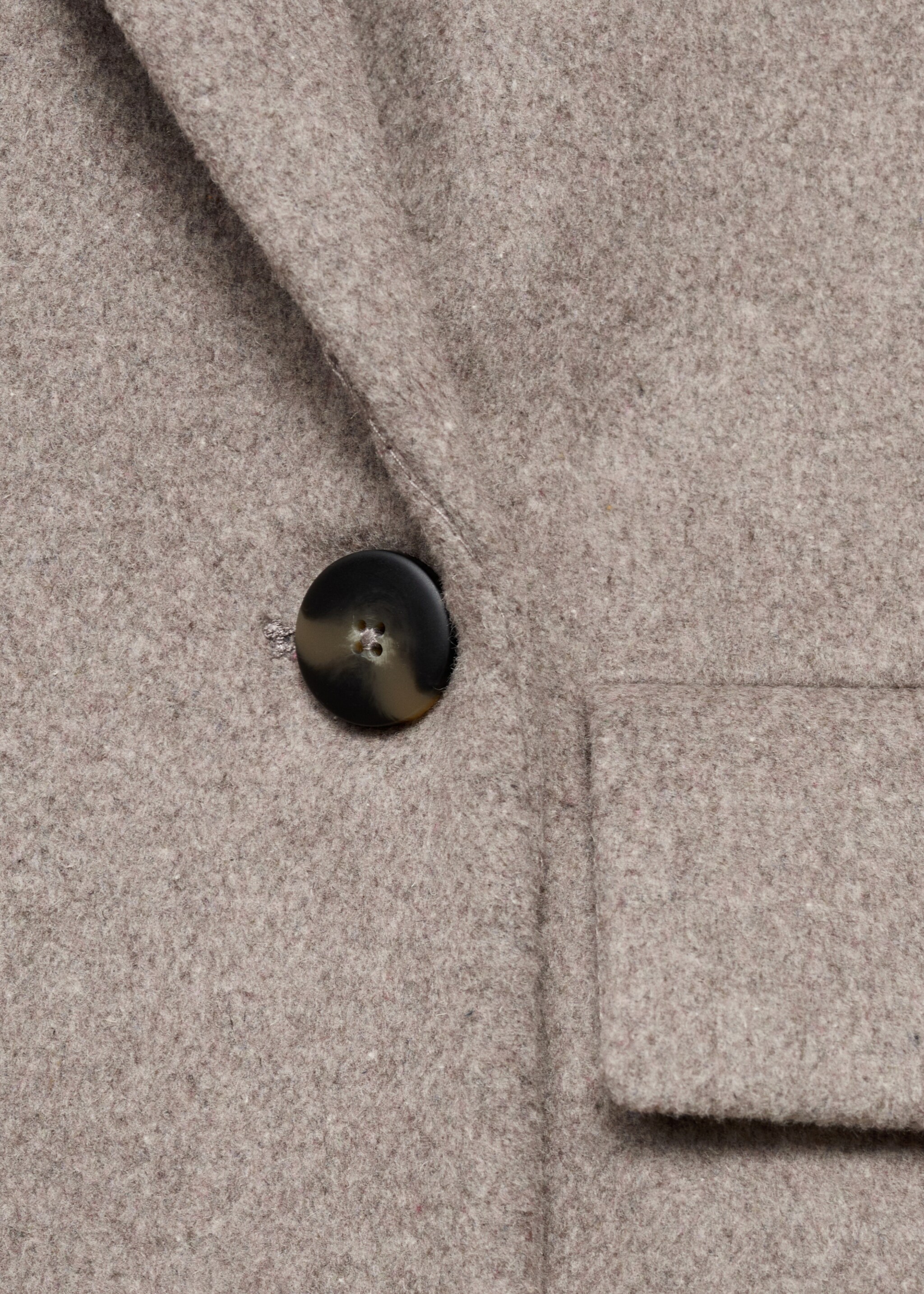 Double-breasted wool coat - Details of the article 8, Medium Brown. Ref: 17015791-00.