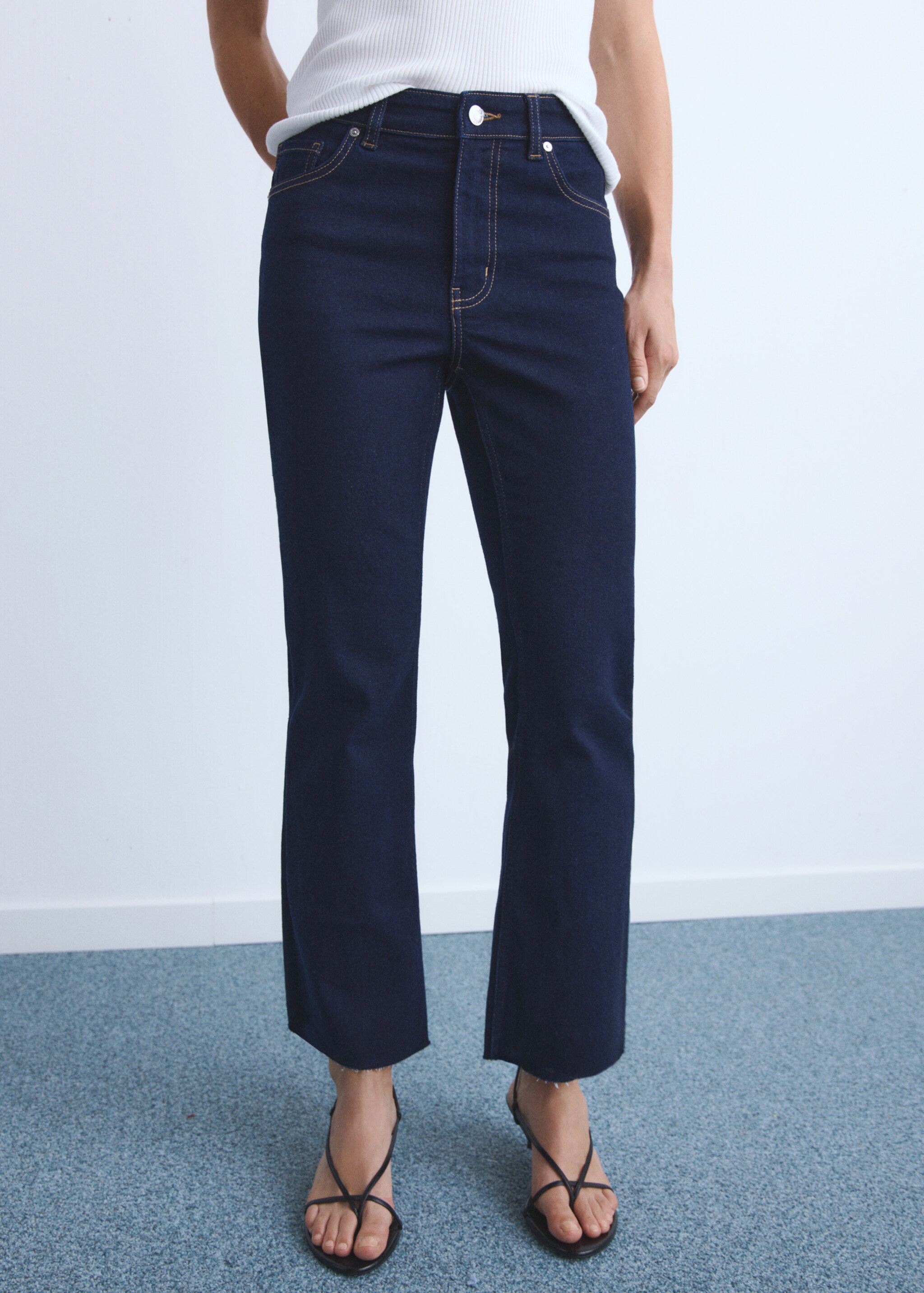 Jean Sienna flare crop - Plan moyen, Bleu. Ref: 17015802-00.