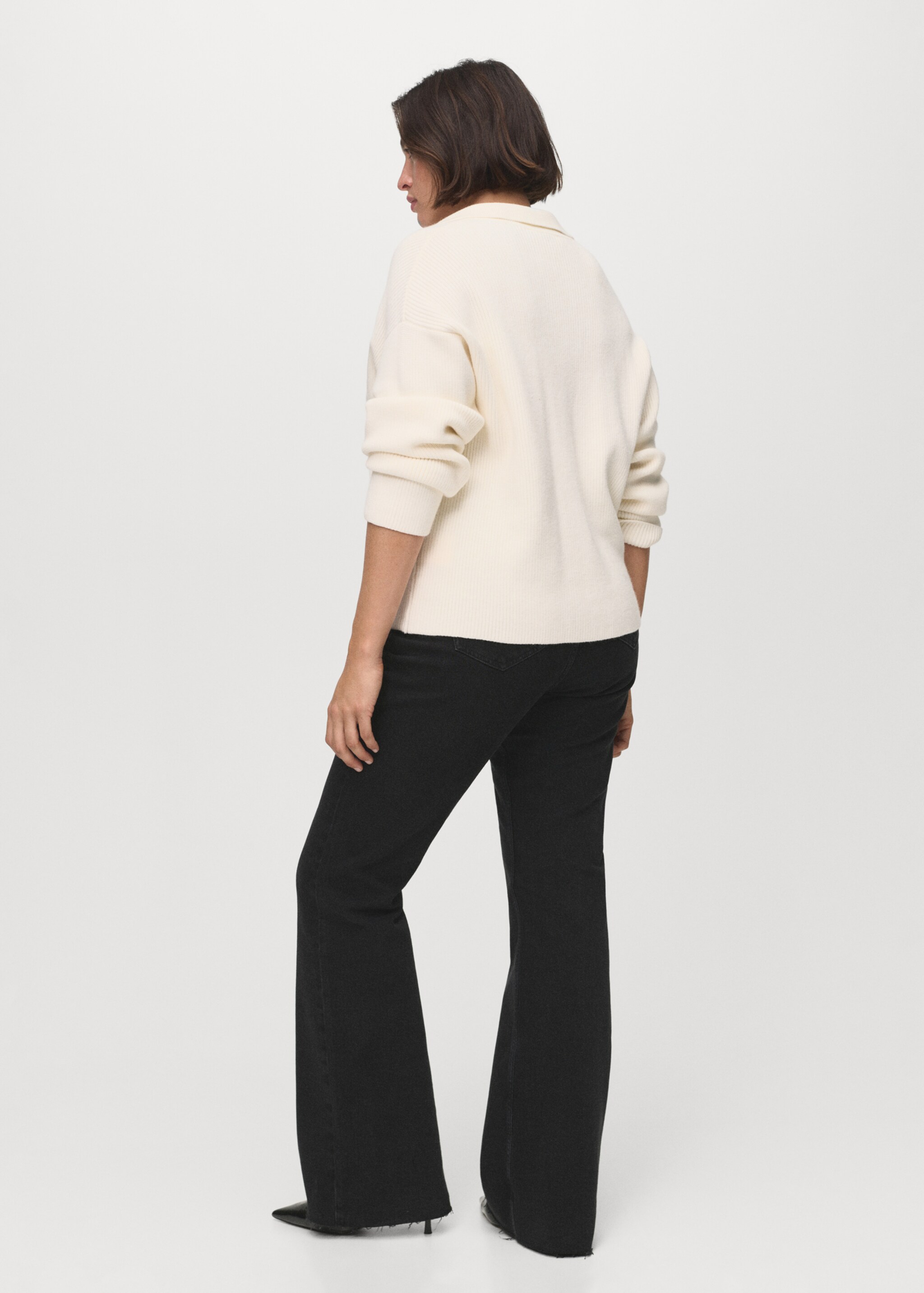 Jean Fiona flare taille normale - Détail de l'article 4, Black denim. Ref: 17015822-00.