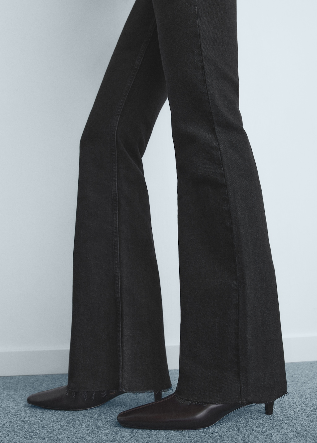 Fiona flared mid-rise jeans