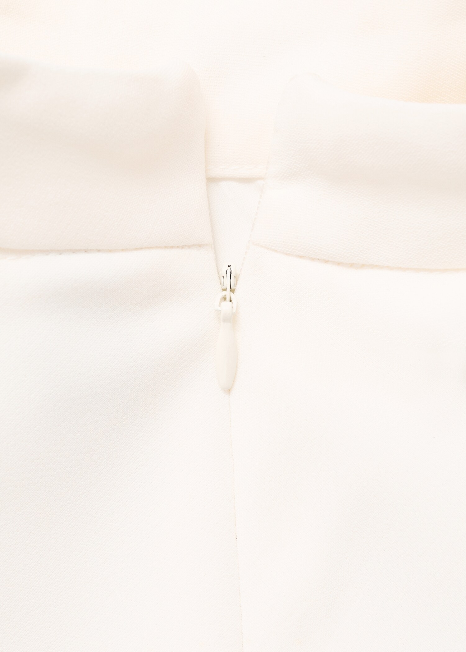 High-neck dress with ruffle - Details of the article 0