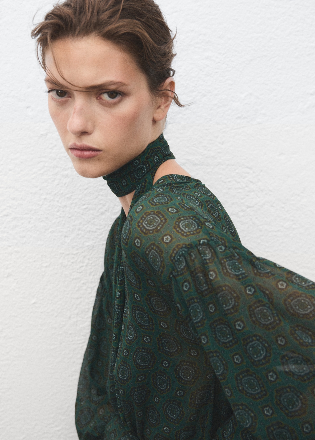 Printed dress with foulard