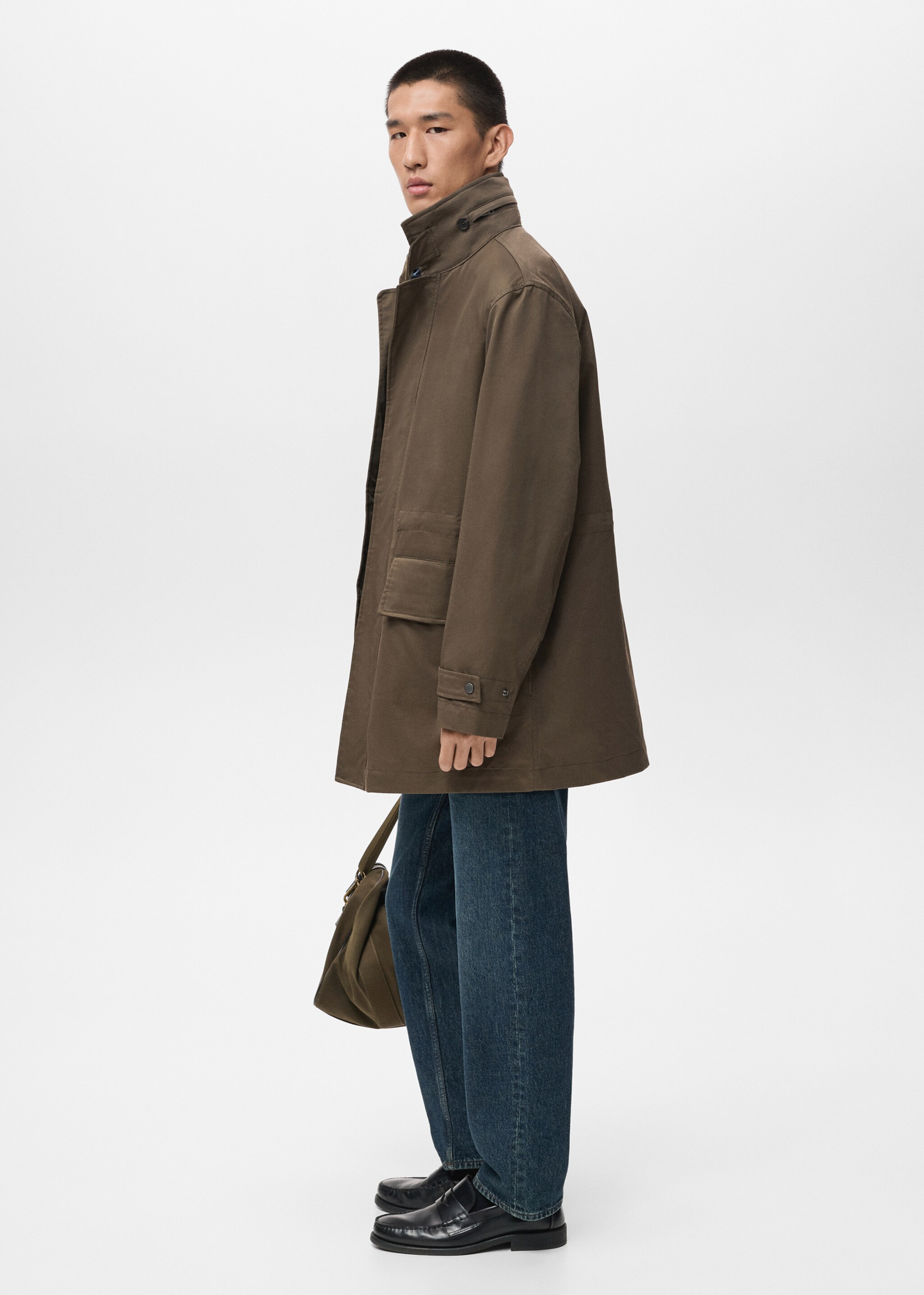 Parka pardo - Details of the article 2, Olive Green. Ref: 17015971-00.