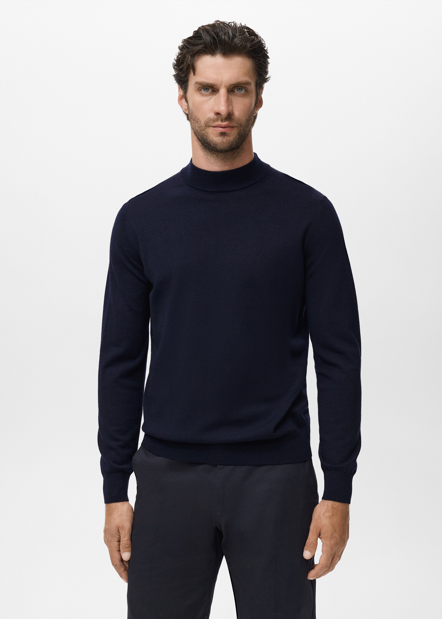 Pull-over 100 % laine col montant - Plan moyen