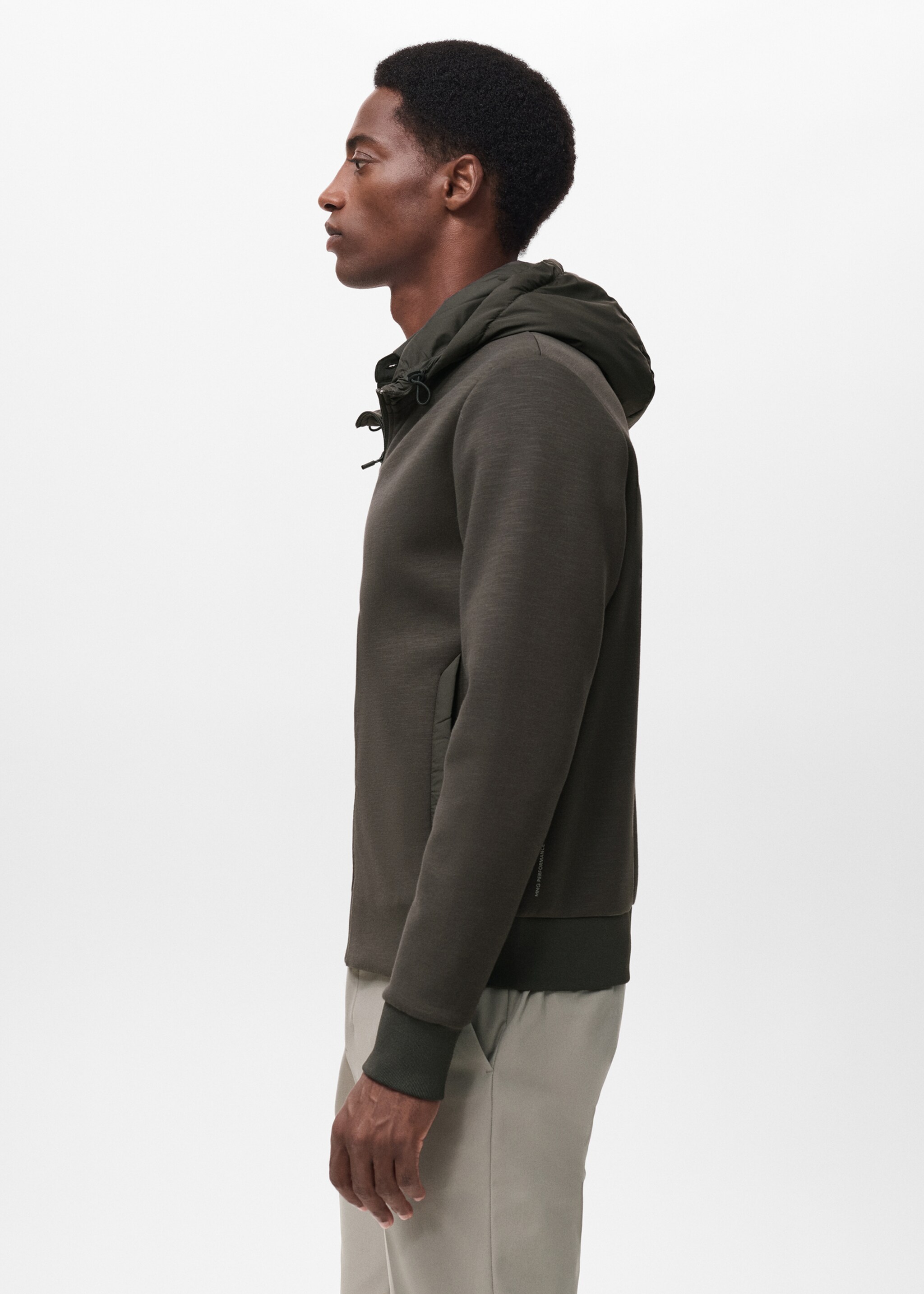 Thermolite® hoodie - Details of the article 2, Medium Brown. Ref: 17015979-00.