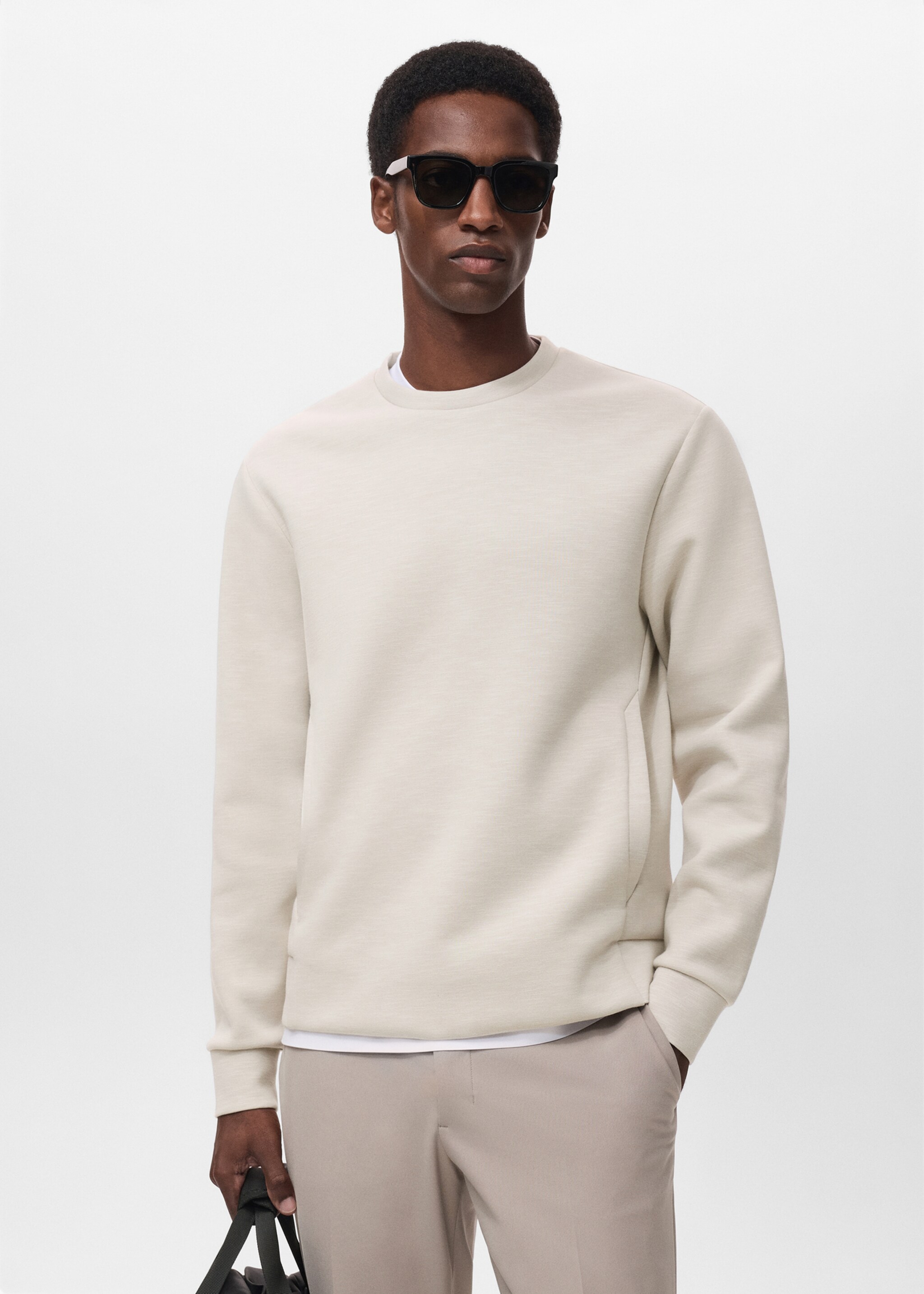 Sudadera bolsillo regular fit Thermolite® - Plano medio, Gris hielo. Ref: 17015980-00.
