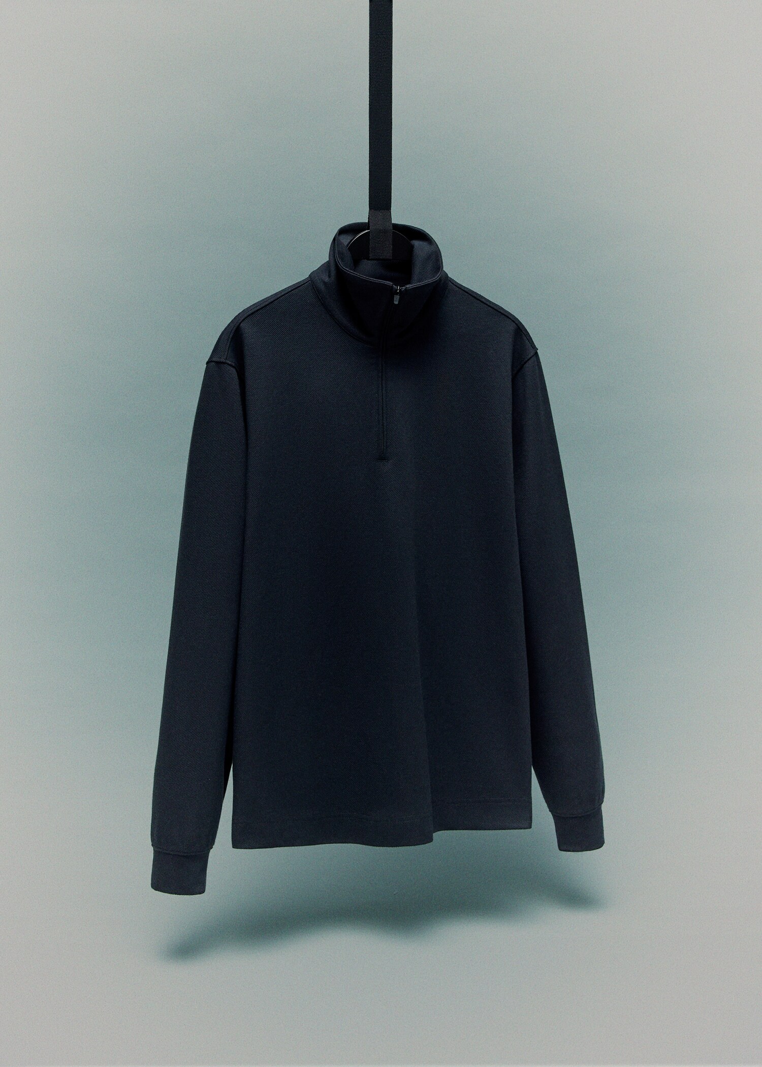 Sudadera técnica cremallera regular fit - Detalle del artículo 9