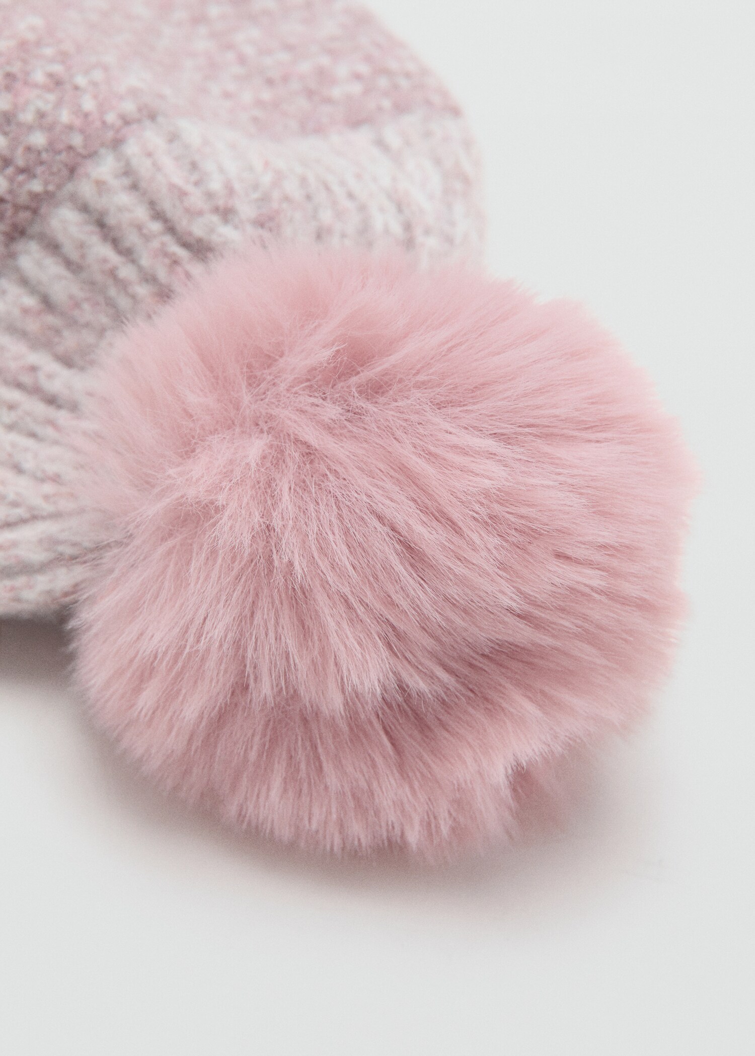 Hat oslop - Details of the article 1