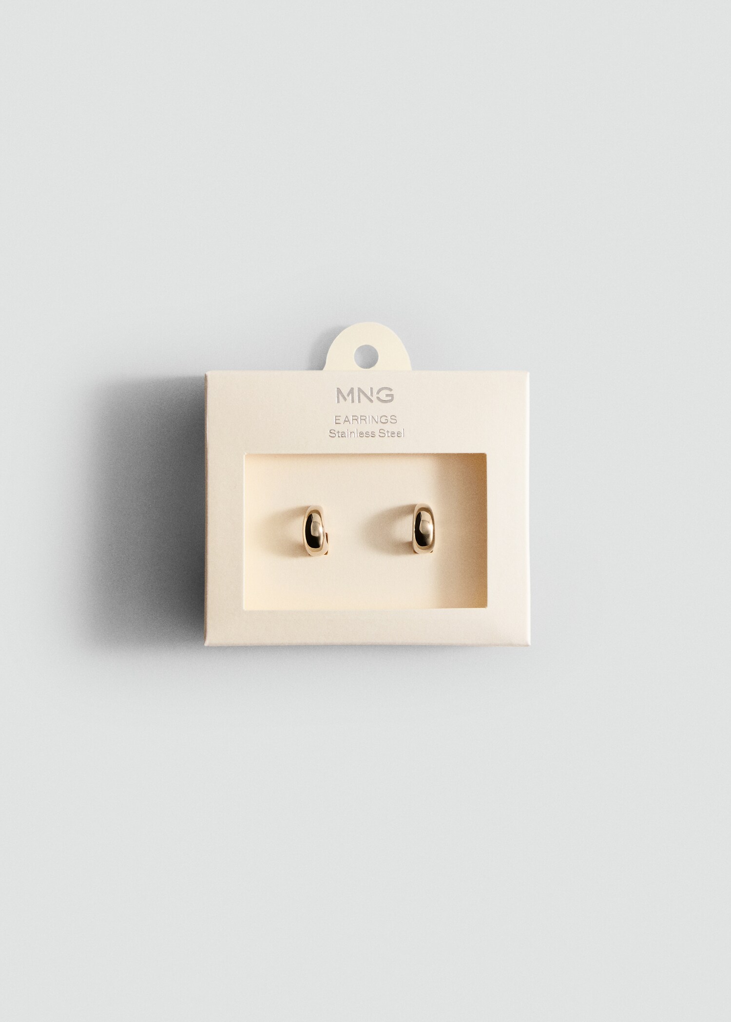Stainless steel volume hoop earrings - Details of the article 2