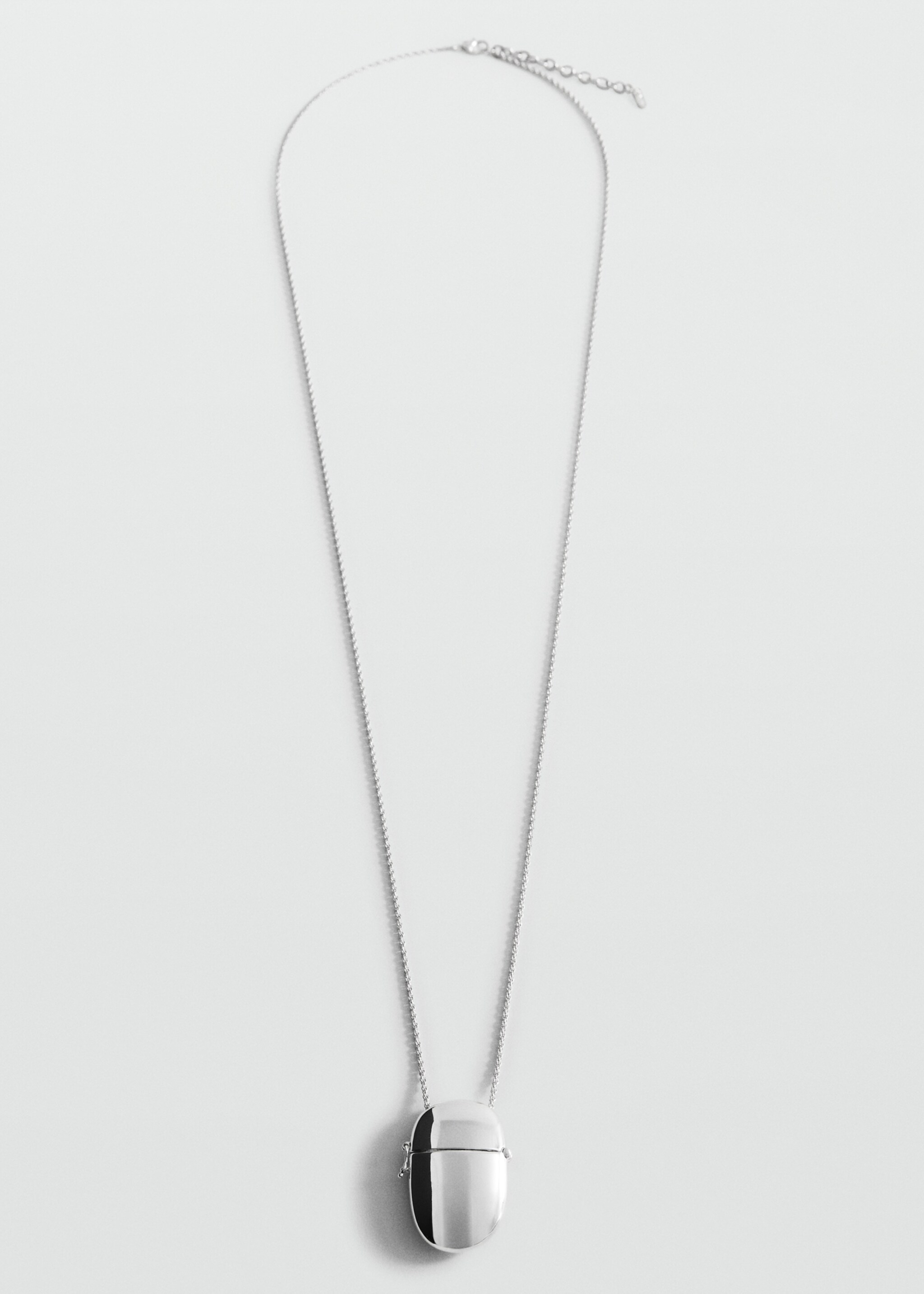Collier pendentif médaillon - Article sans modèle, Argent. Ref: 17016011-00.