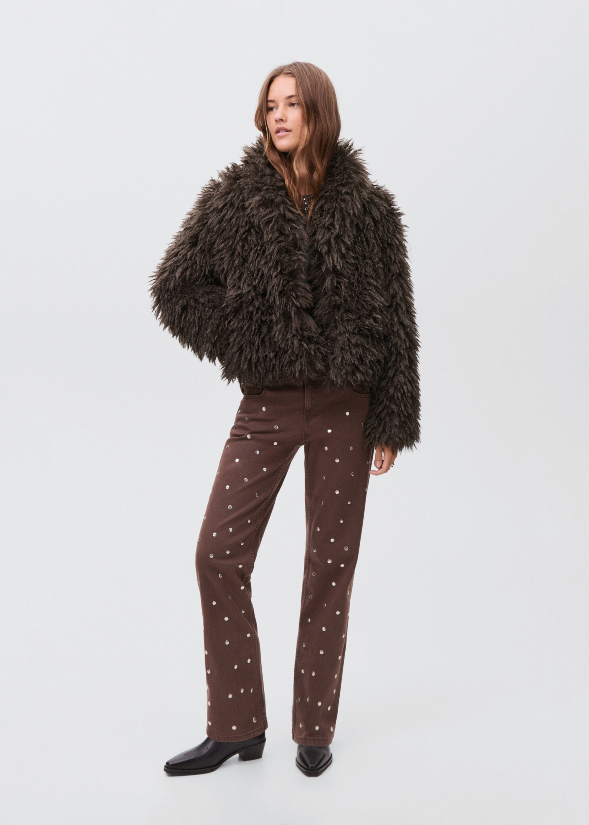 Short fur effect coat - Details of the article 6, Brown. Ref: 17016337-00.