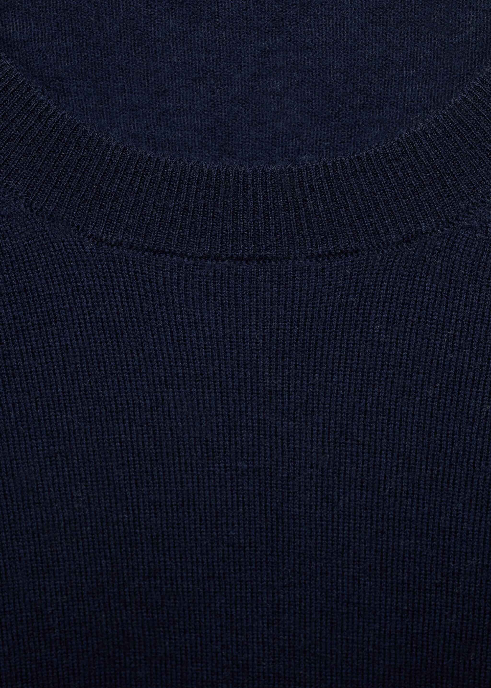 Pullover aus 100% feiner Wollstrick - Detail des Artikels 8, Marineblau. Ref: 17016354-00.