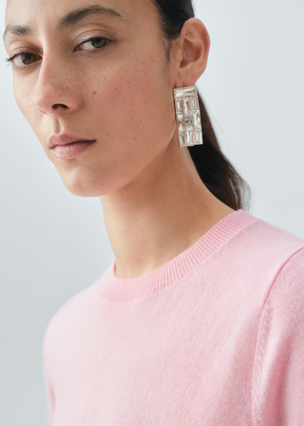 Short-sleeved wool sweater