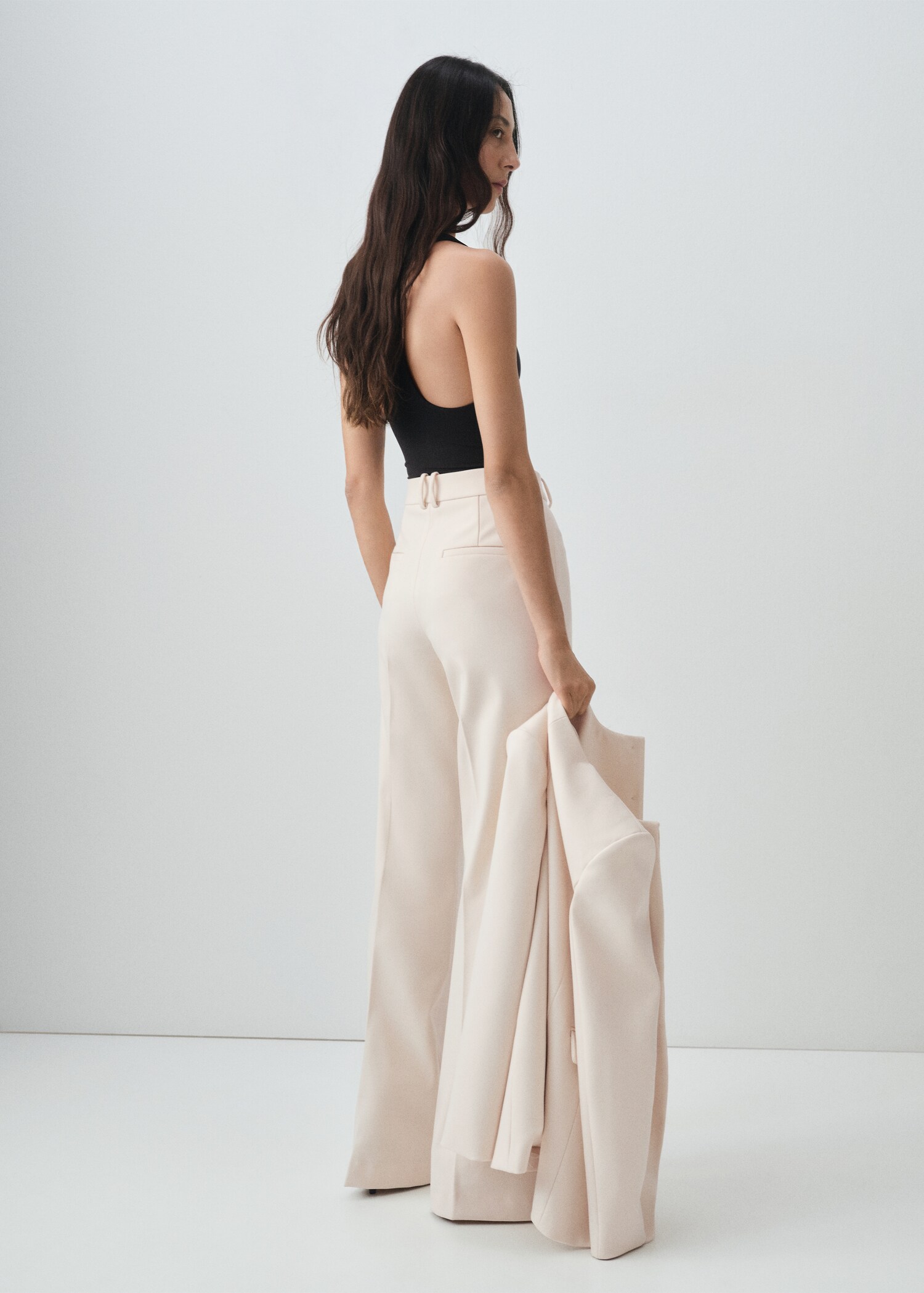 Straight-fit suit trousers - Reverse of the article