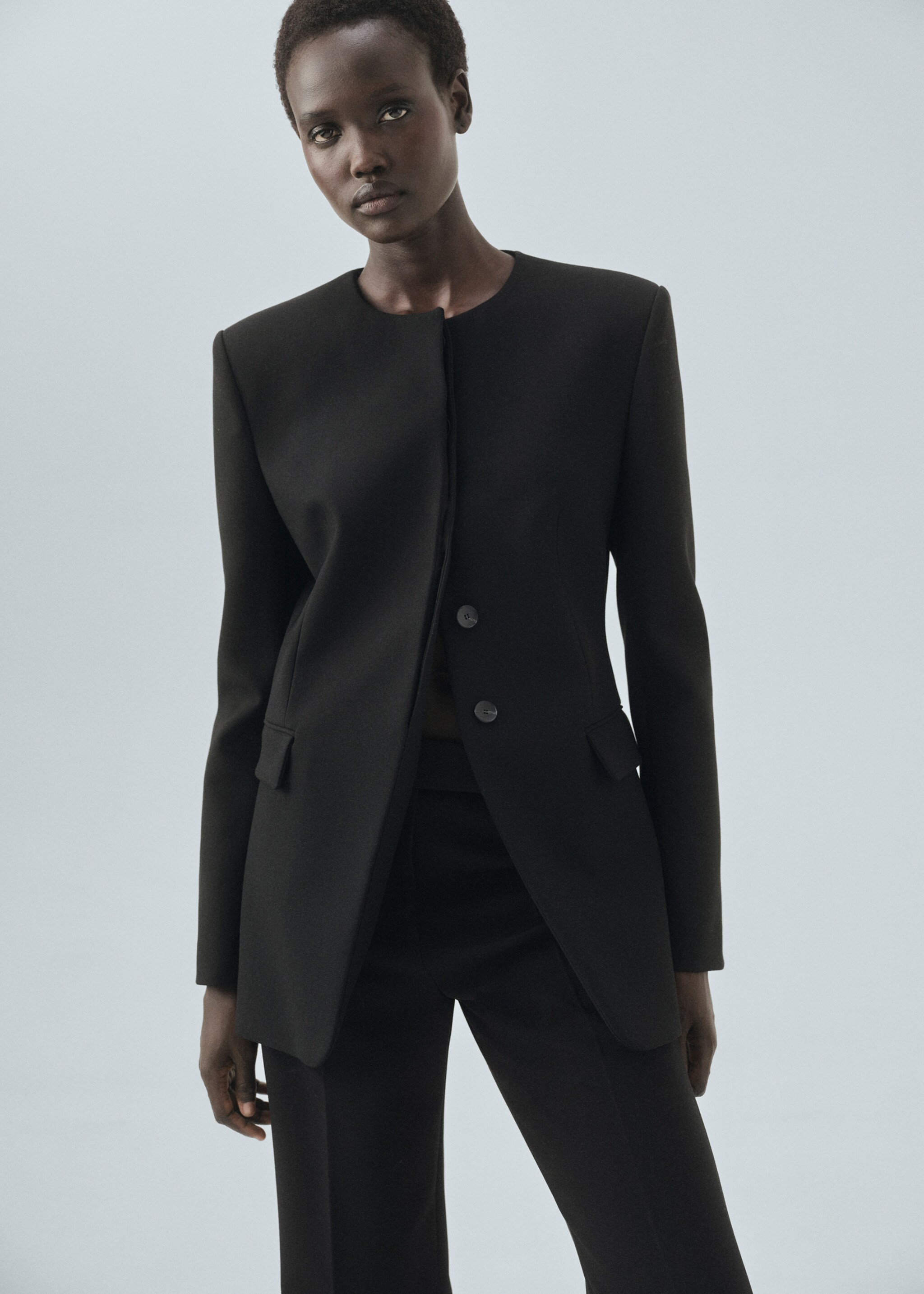 Straight-fit suit trousers - Details of the article 2, Black. Ref: 17016361-00.