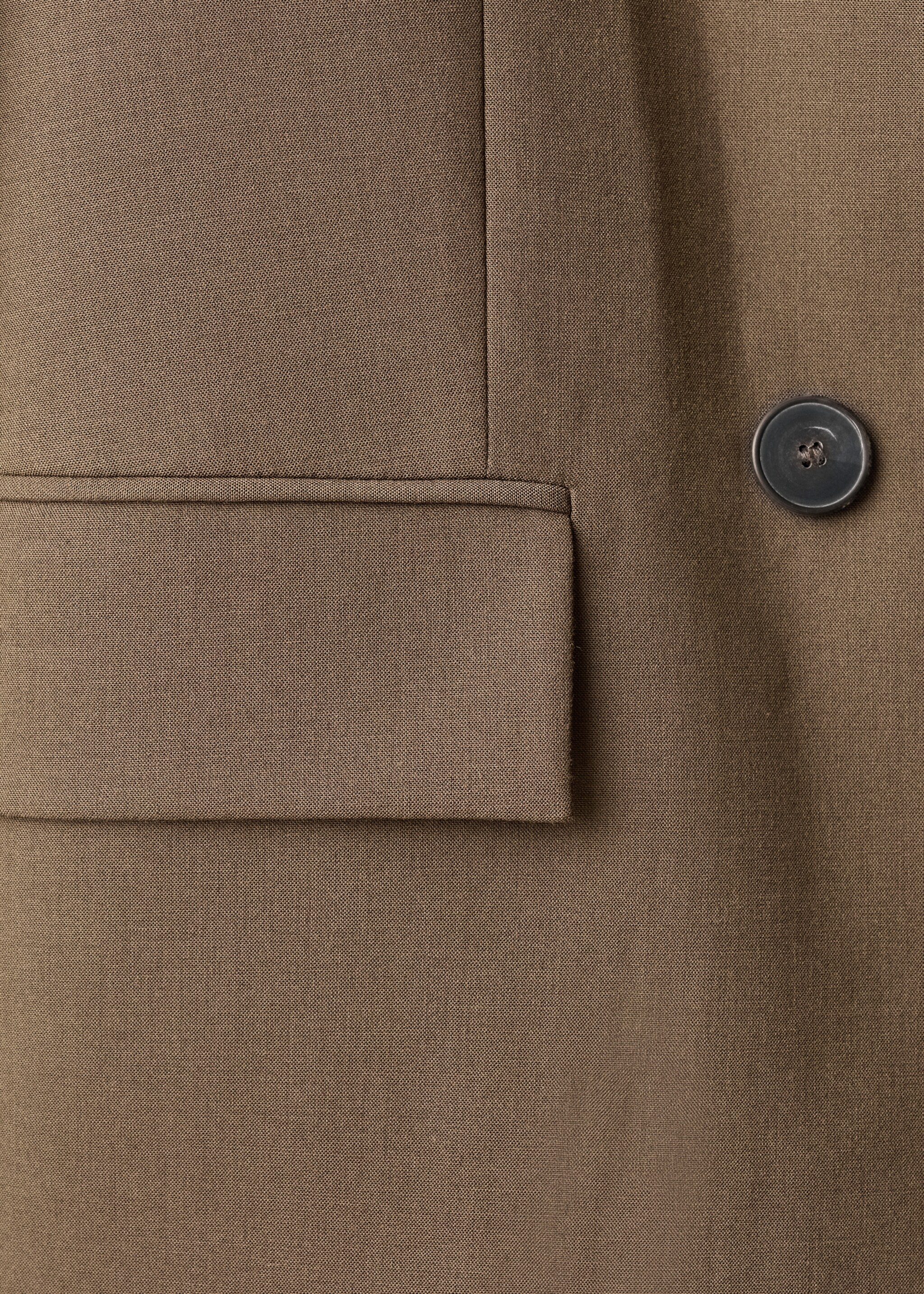 Double-breasted suit jacket - Details of the article 0, Medium Brown. Ref: 17016365-00.