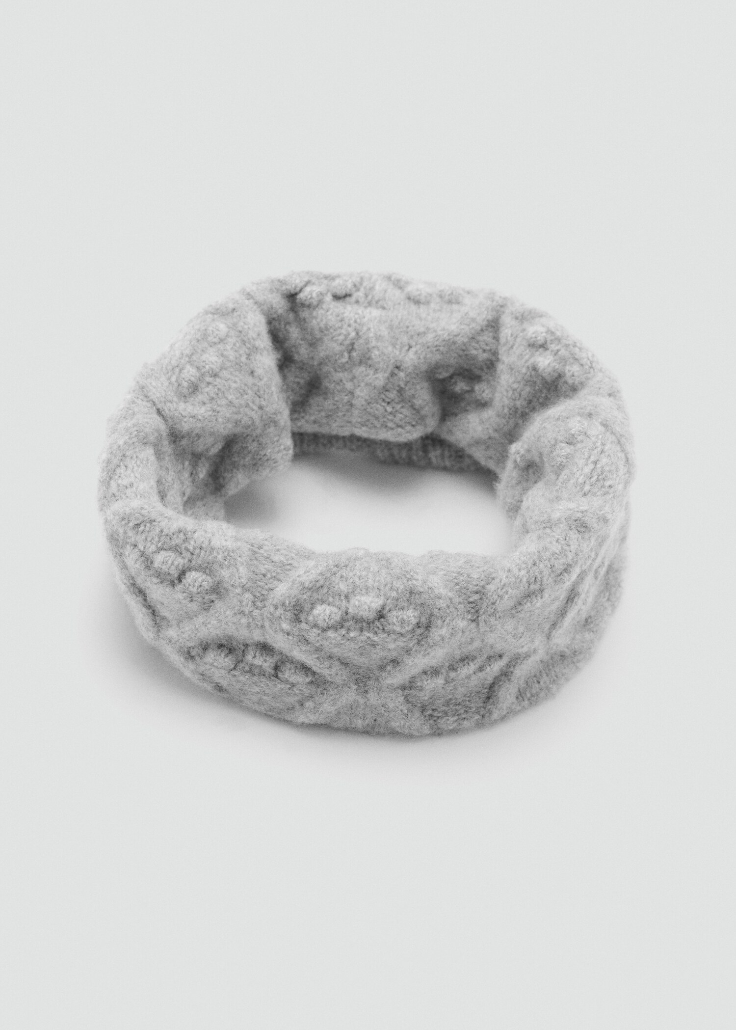Textured scarf - Details of the article 1